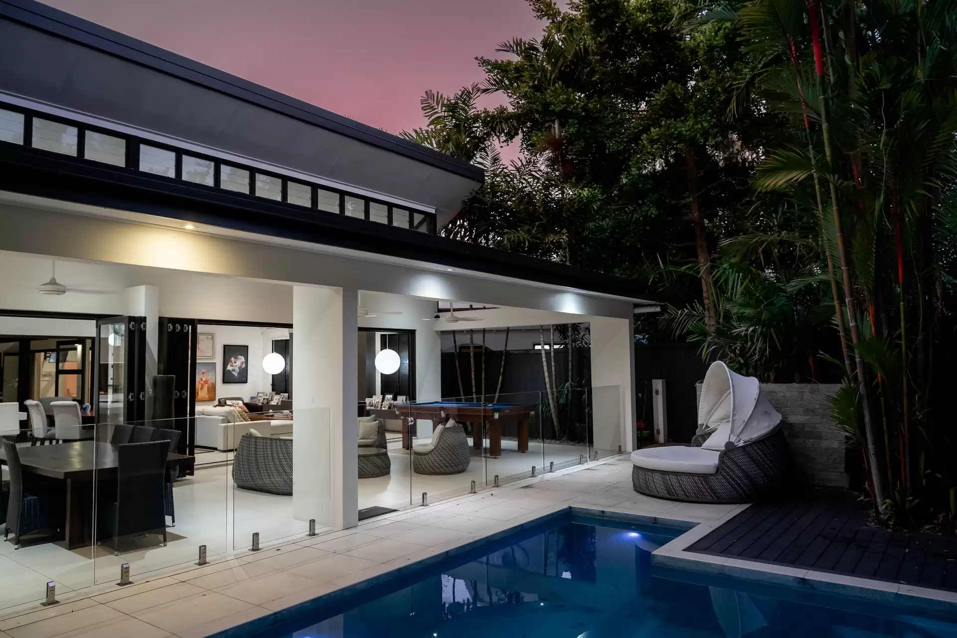 18/14-32 Barrier Street, Port Douglas Sold by Queensland Sotheby's International Realty - image 1