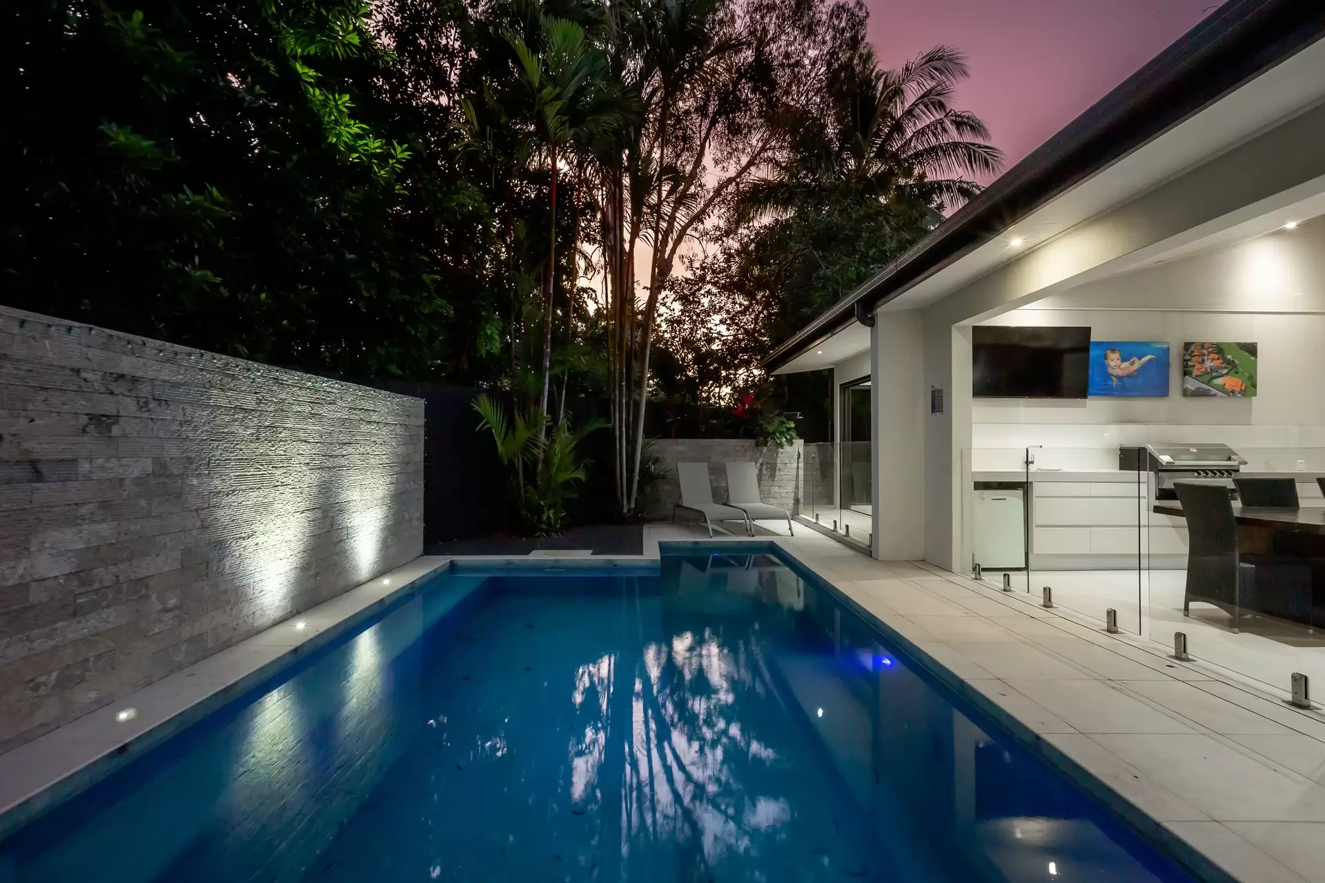 18/14-32 Barrier Street, Port Douglas Sold by Queensland Sotheby's International Realty - image 1