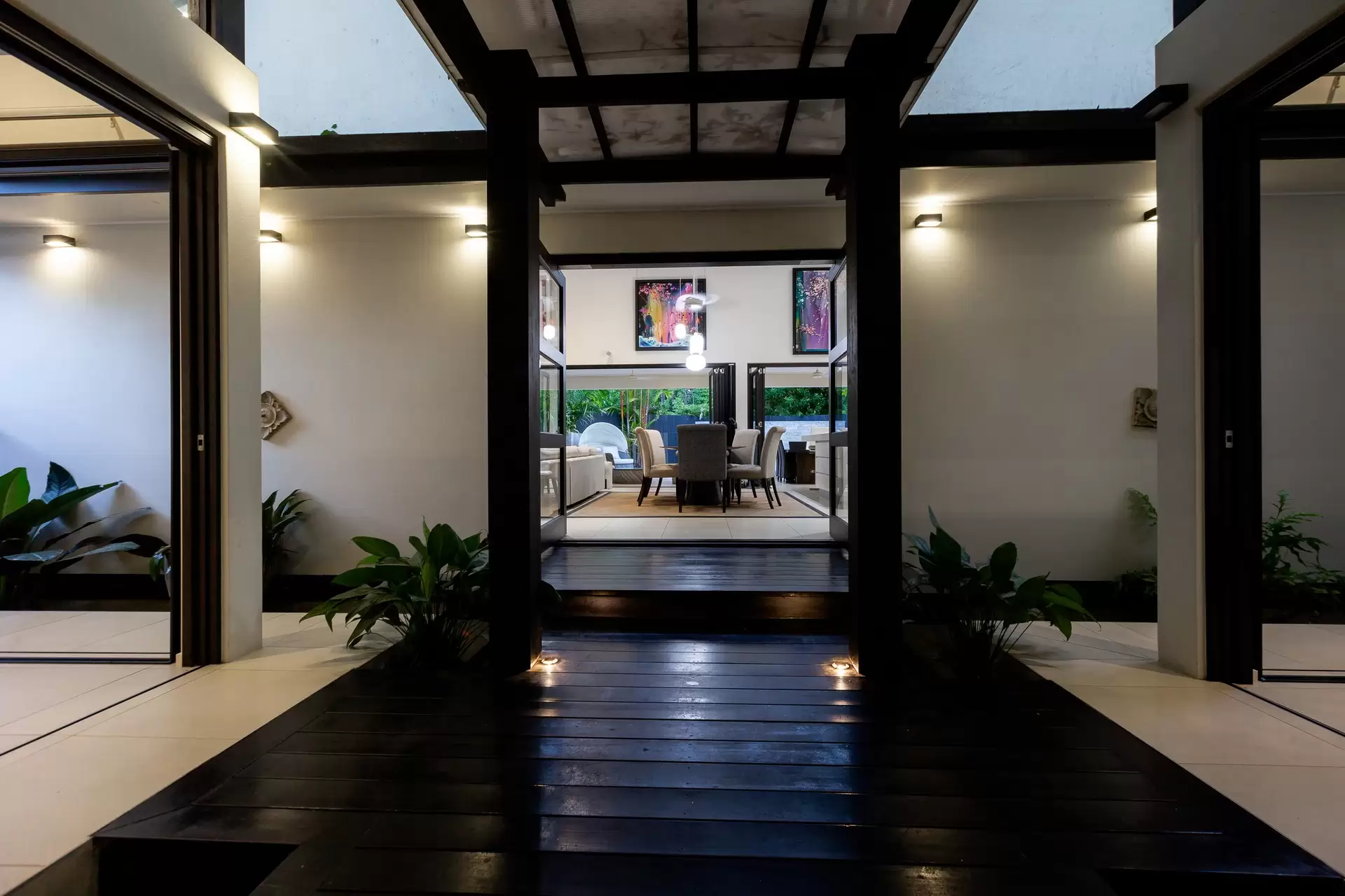 18/14-32 Barrier Street, Port Douglas Sold by Queensland Sotheby's International Realty - image 1