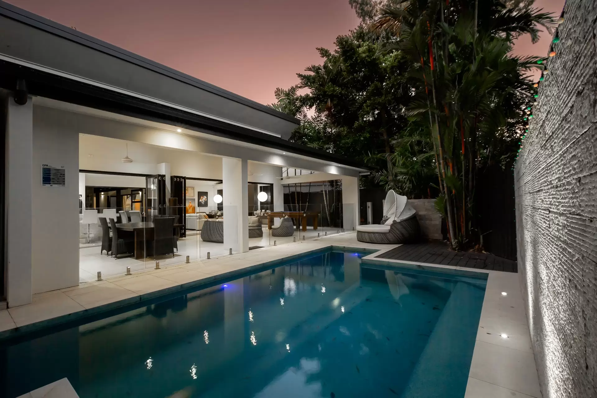18/14-32 Barrier Street, Port Douglas Sold by Queensland Sotheby's International Realty - image 1