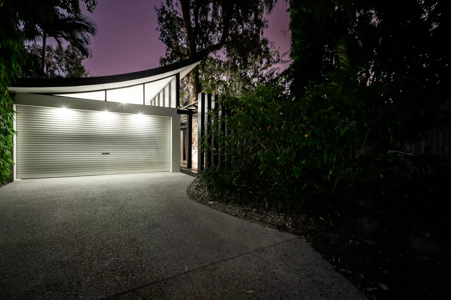 18/14-32 Barrier Street, Port Douglas Sold by Queensland Sotheby's International Realty - image 1