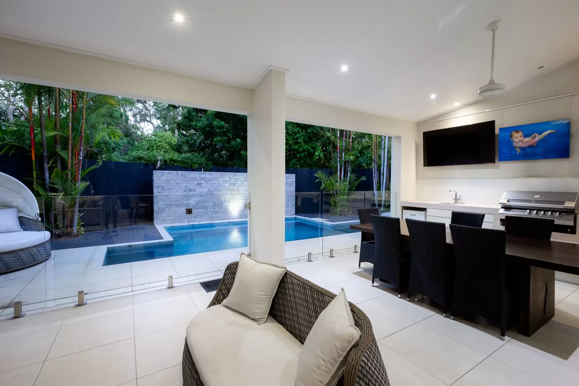 18/14-32 Barrier Street, Port Douglas Sold by Queensland Sotheby's International Realty - image 1