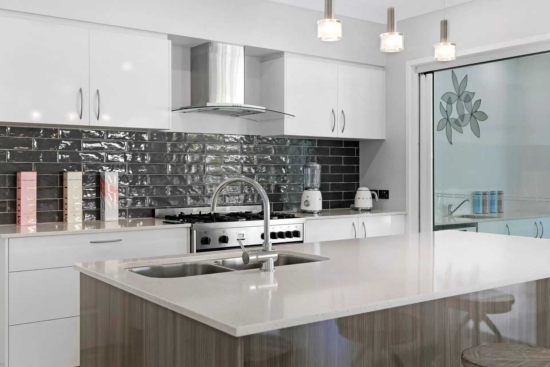41 Valley Mist Place, Maudsland Sold by  - image 1