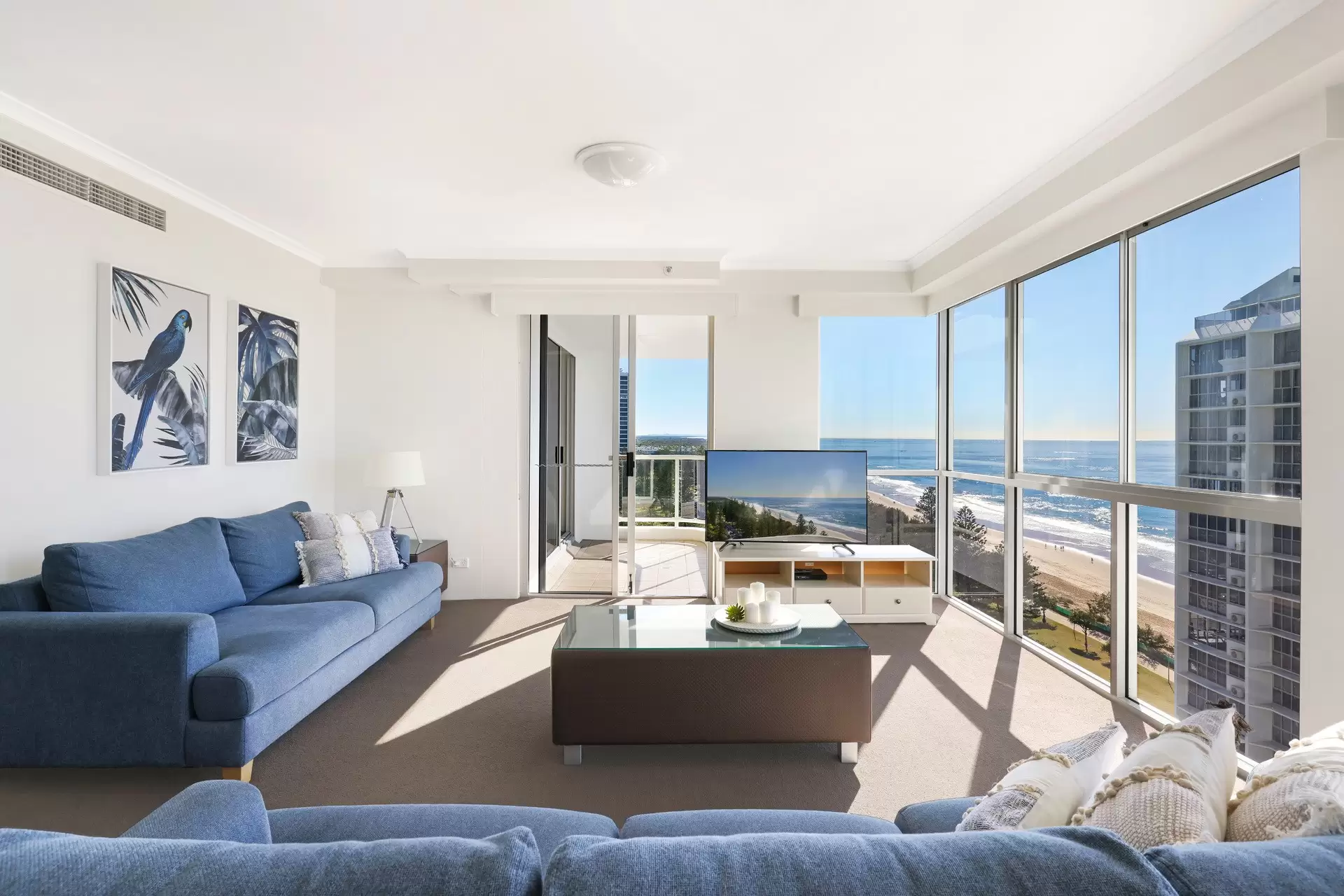Xanadu 45/59 Pacific Street, Main Beach Sold by  - image 1