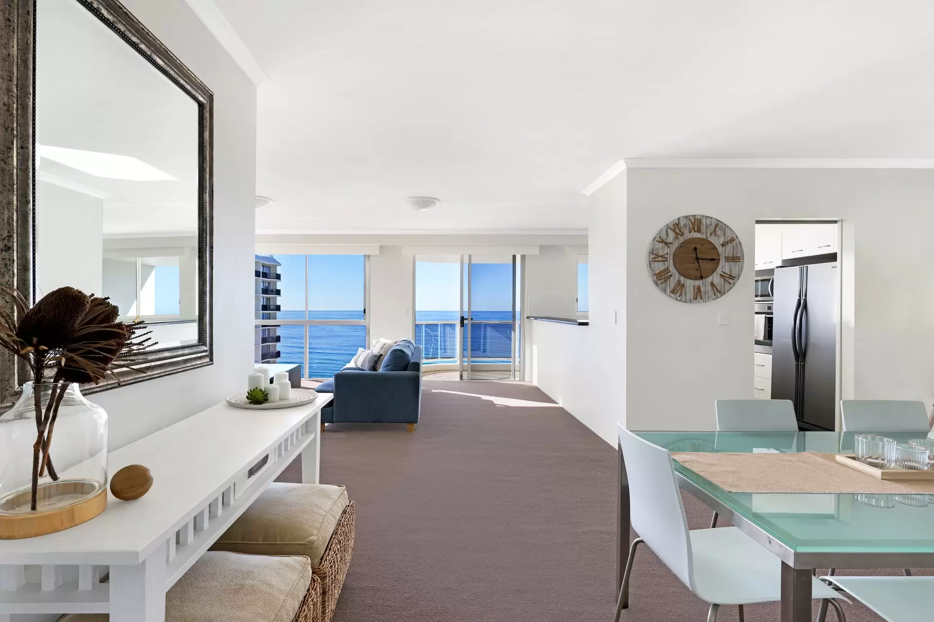 Xanadu 45/59 Pacific Street, Main Beach Sold by  - image 1
