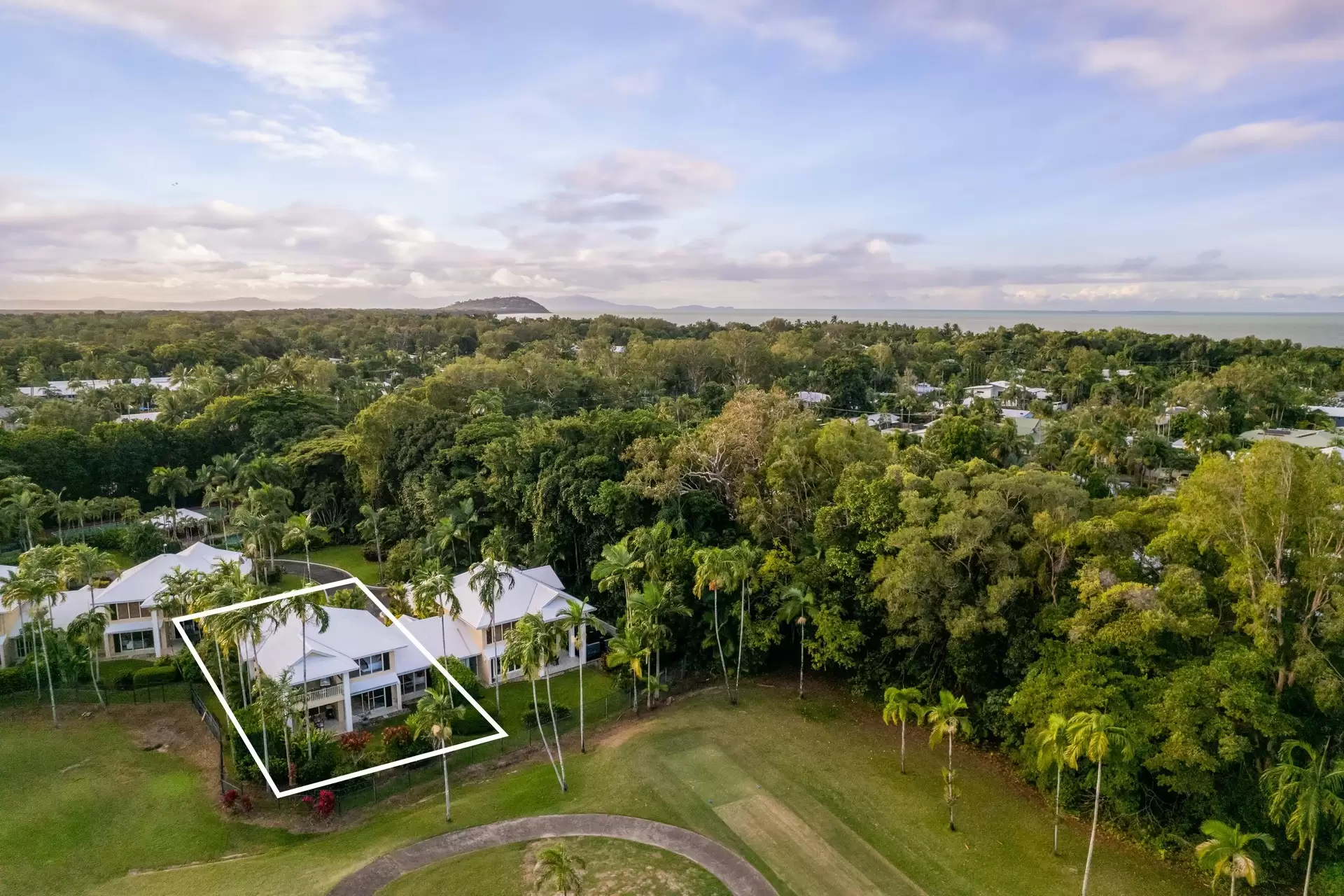2/24-70 Nautilus Street, Port Douglas Sold by Queensland Sotheby's International Realty - image 1