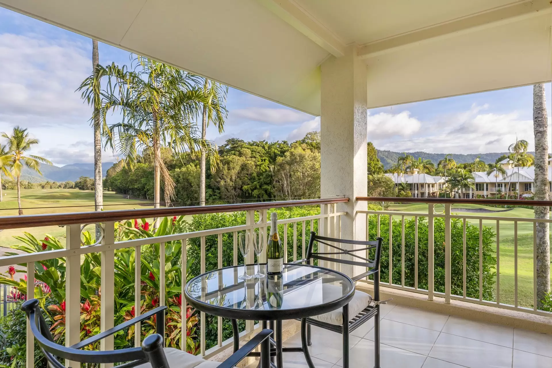 2/24-70 Nautilus Street, Port Douglas Sold by Queensland Sotheby's International Realty - image 1