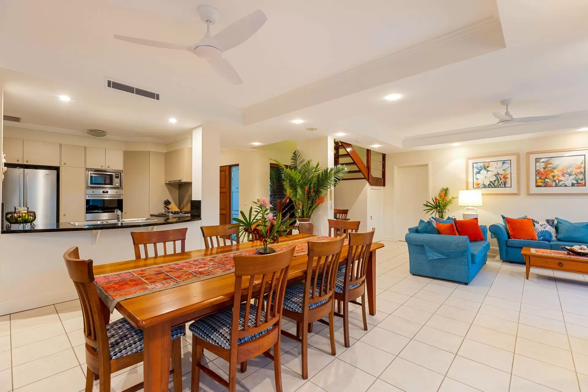 2/24-70 Nautilus Street, Port Douglas Sold by  - image 1