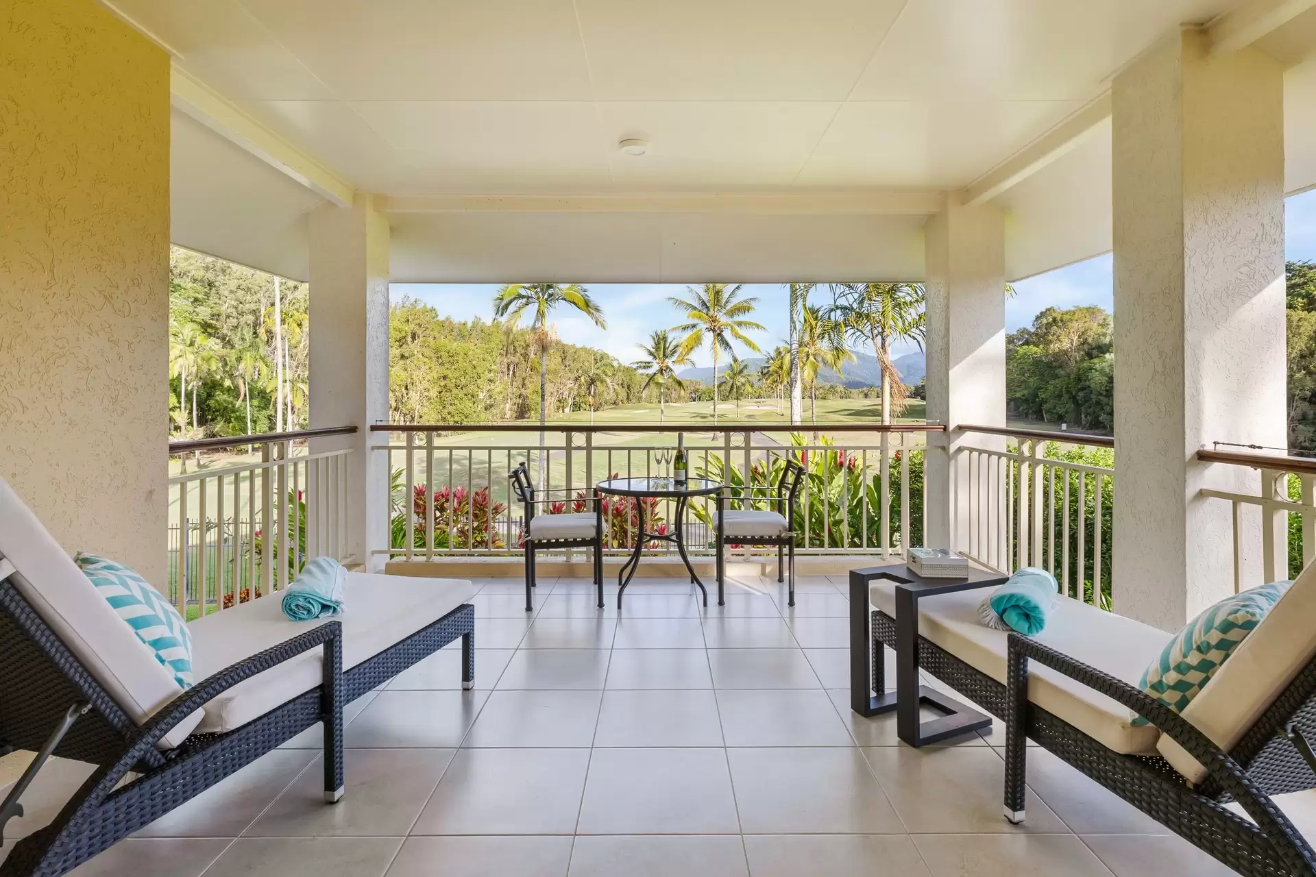 2/24-70 Nautilus Street, Port Douglas Sold by Queensland Sotheby's International Realty - image 1