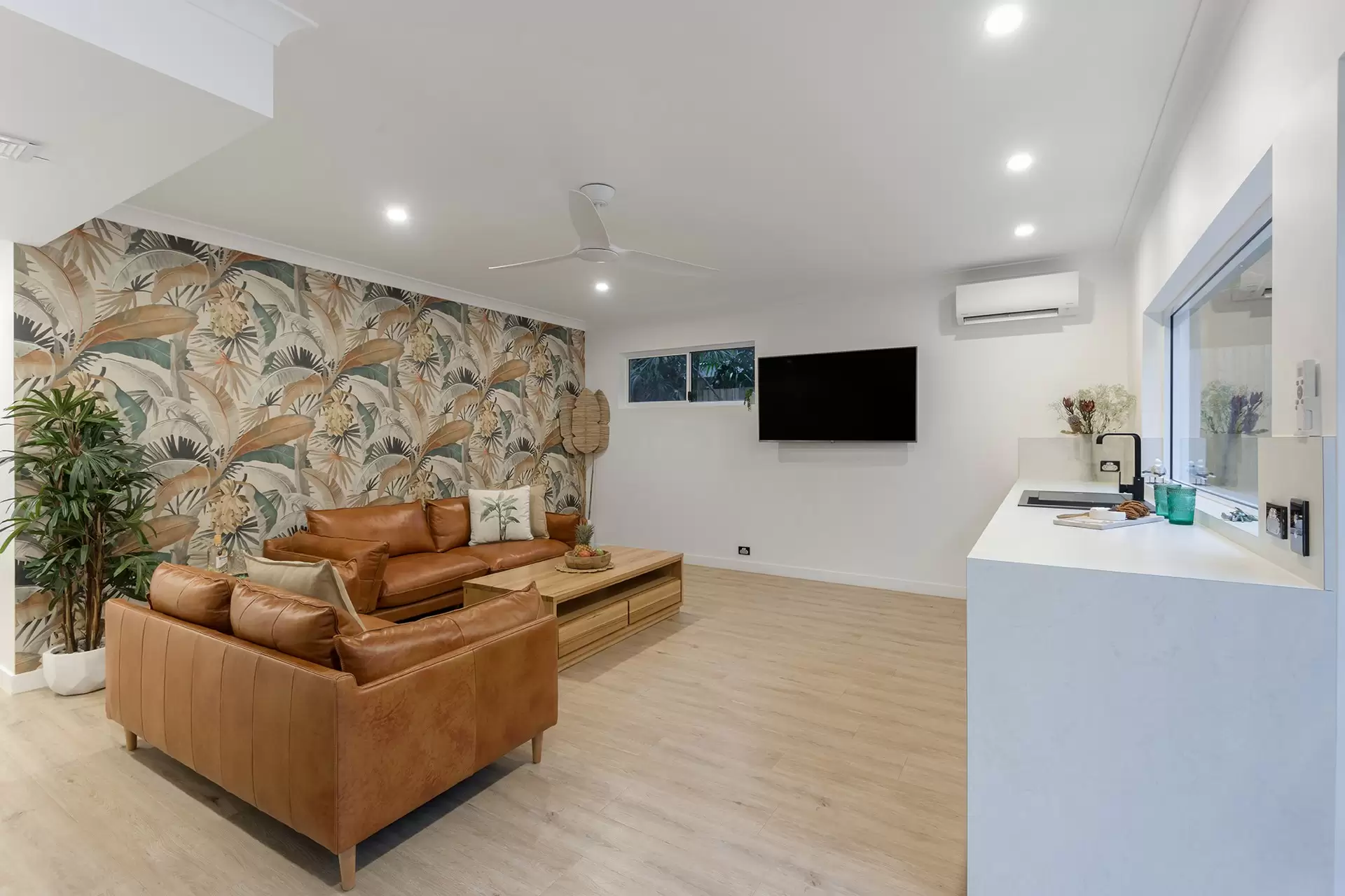 6 Sorrento Crescent, Port Douglas For Sale by Queensland Sotheby's International Realty - image 1