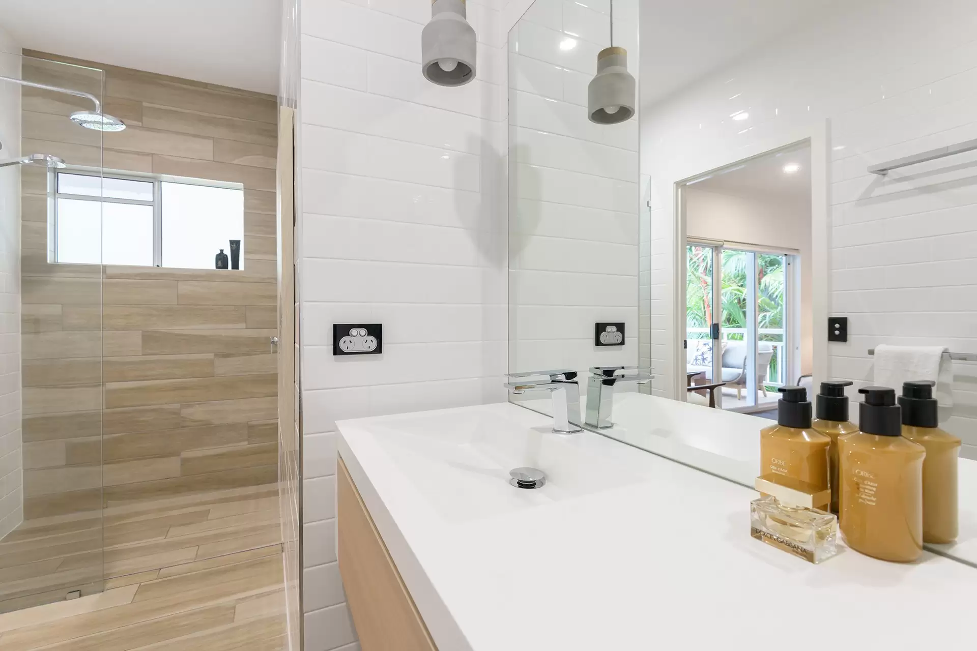 6 Sorrento Crescent, Port Douglas For Sale by Queensland Sotheby's International Realty - image 1