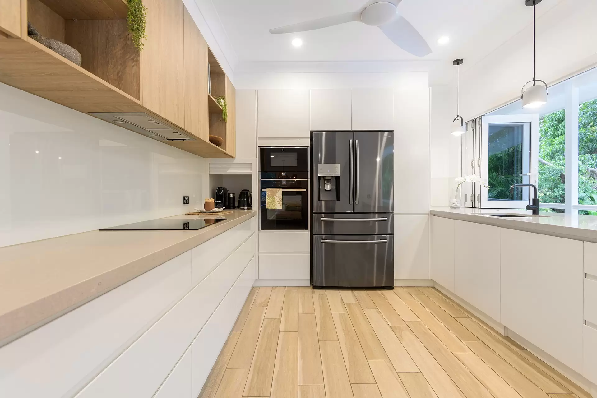 6 Sorrento Crescent, Port Douglas For Sale by Queensland Sotheby's International Realty - image 1