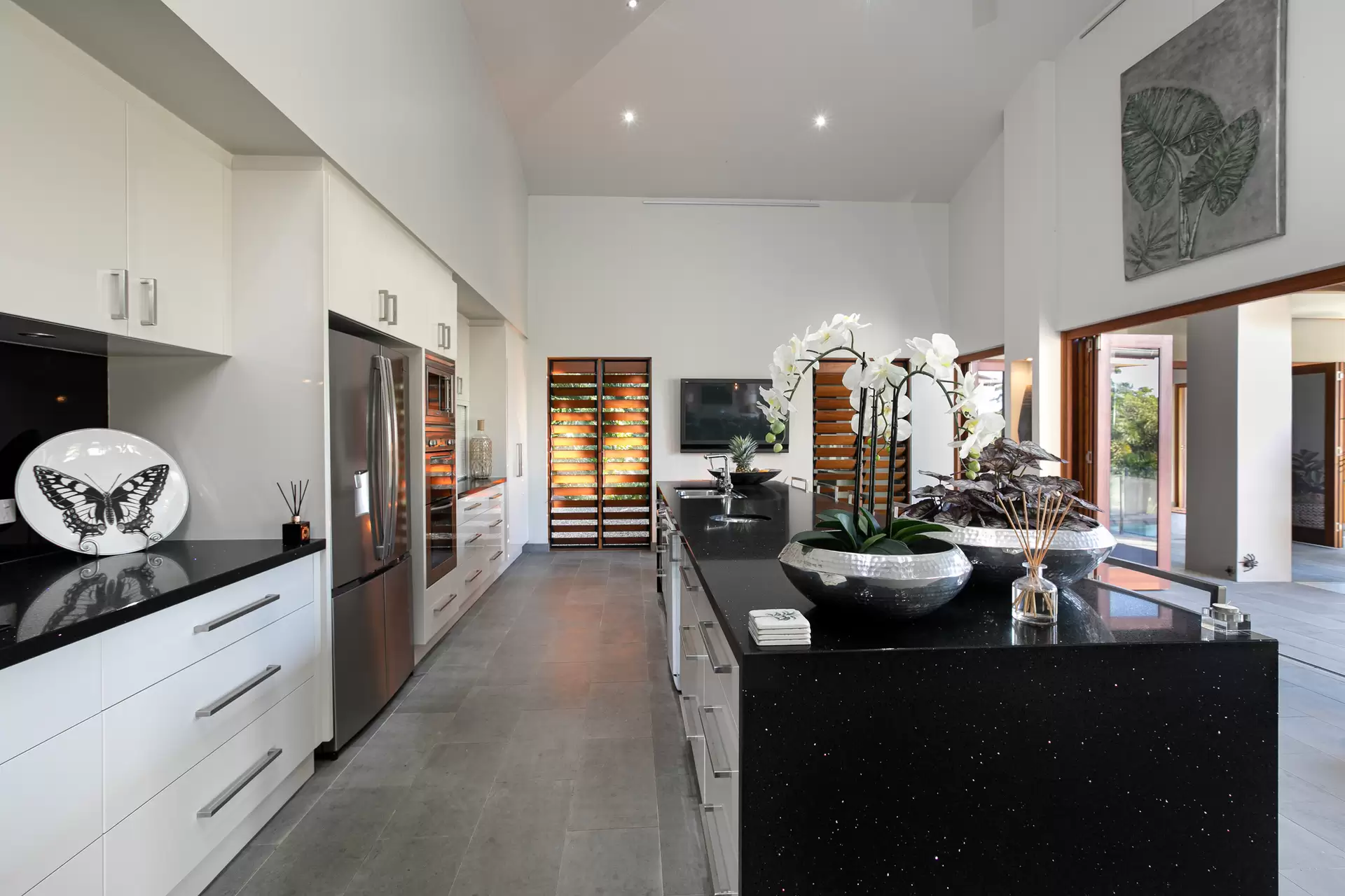 86 Stanley Drive, Cannon Valley Sold by  - image 1