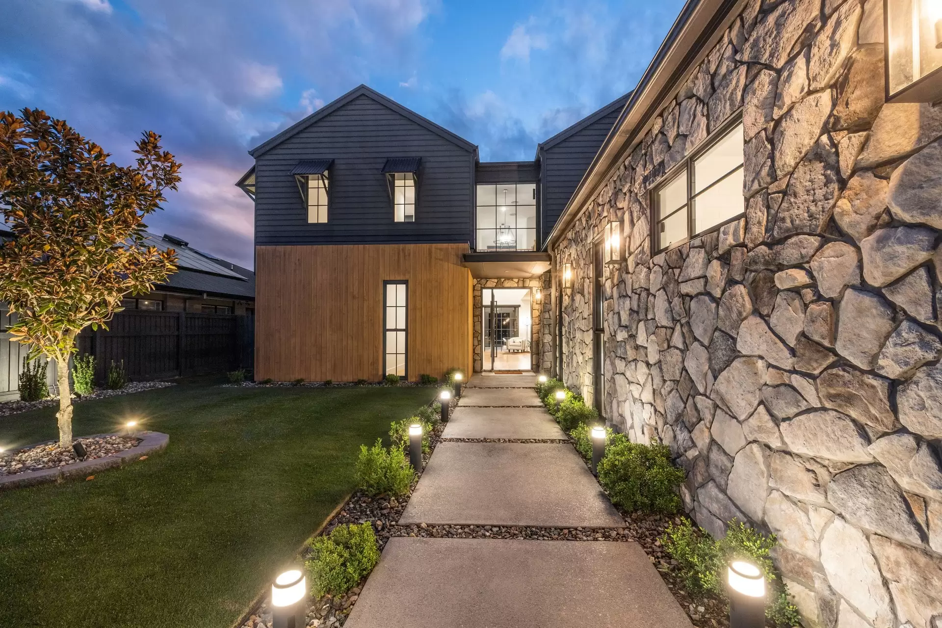 89 Augusta Circuit, Peregian Springs Sold by Queensland Sotheby's International Realty - image 1