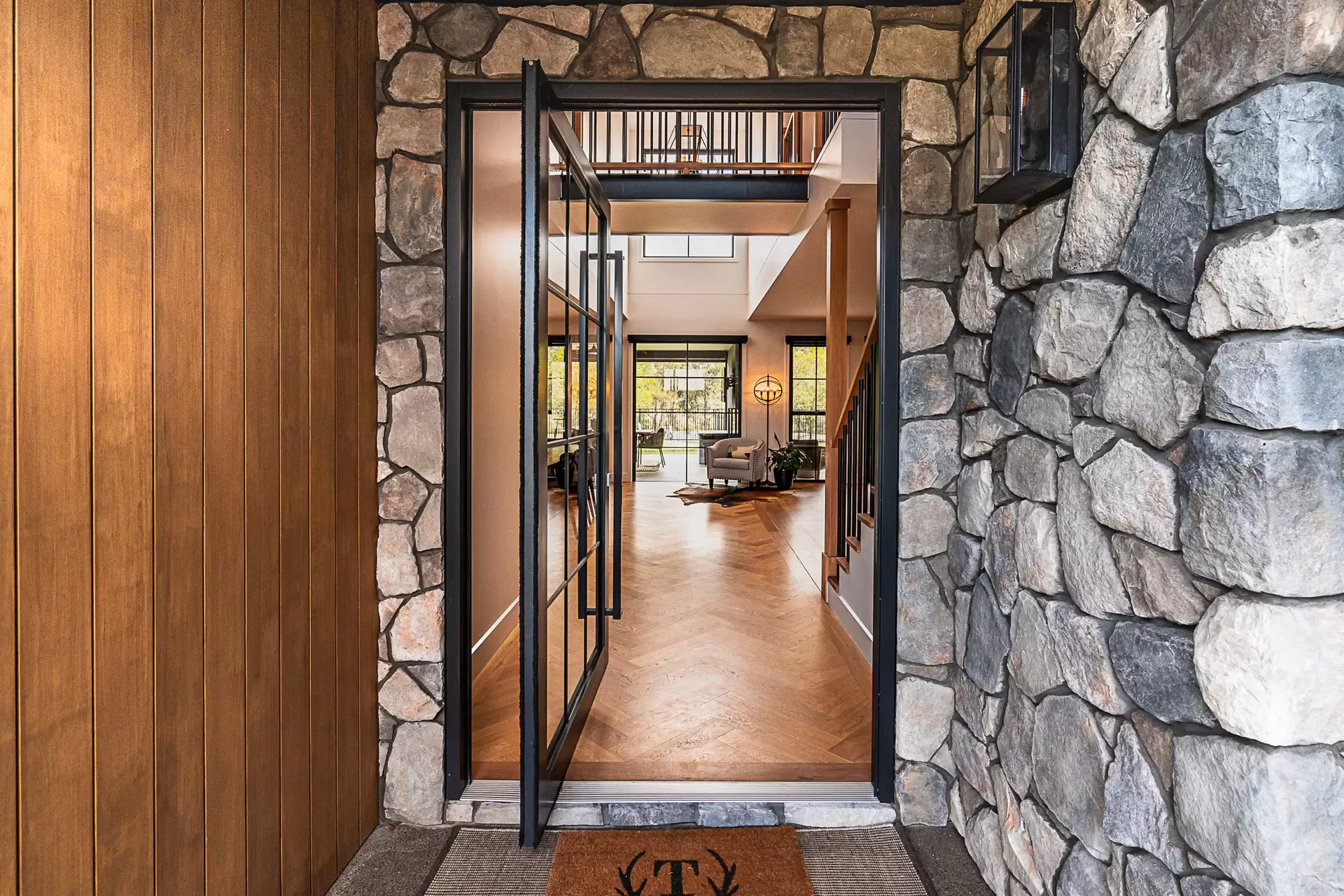 89 Augusta Circuit, Peregian Springs Sold by Queensland Sotheby's International Realty - image 1