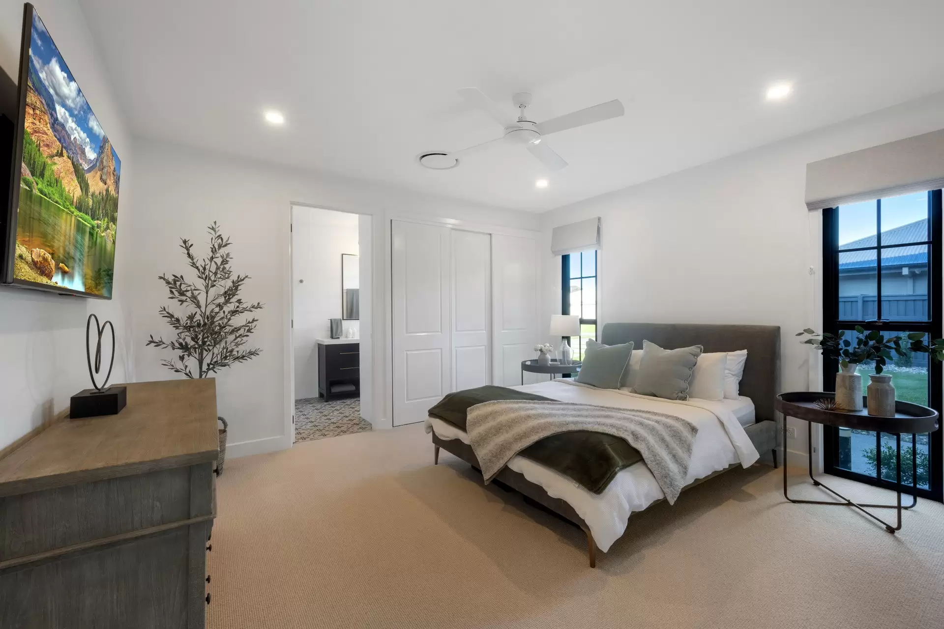 89 Augusta Circuit, Peregian Springs Sold by Queensland Sotheby's International Realty - image 1