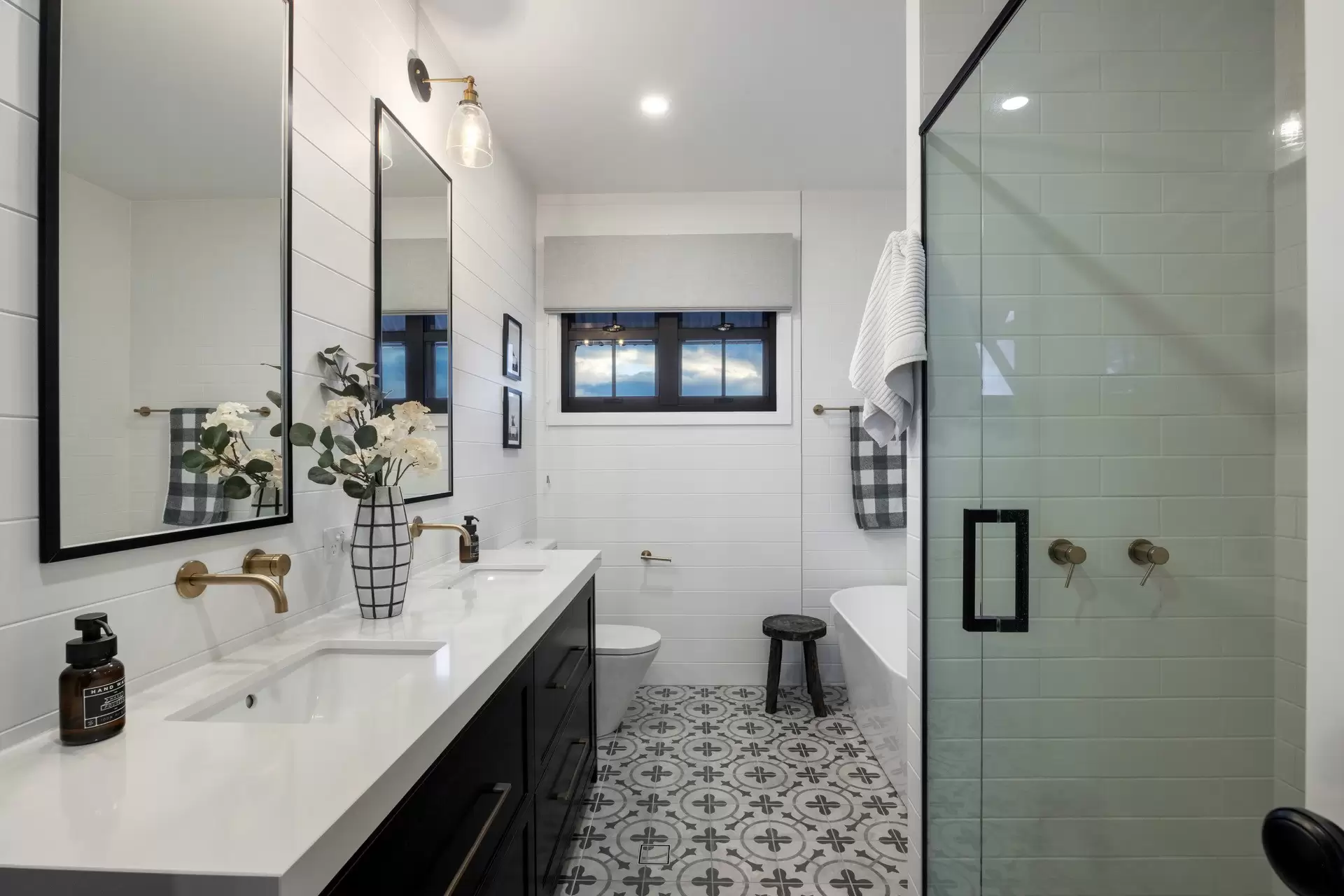 89 Augusta Circuit, Peregian Springs Sold by Queensland Sotheby's International Realty - image 1