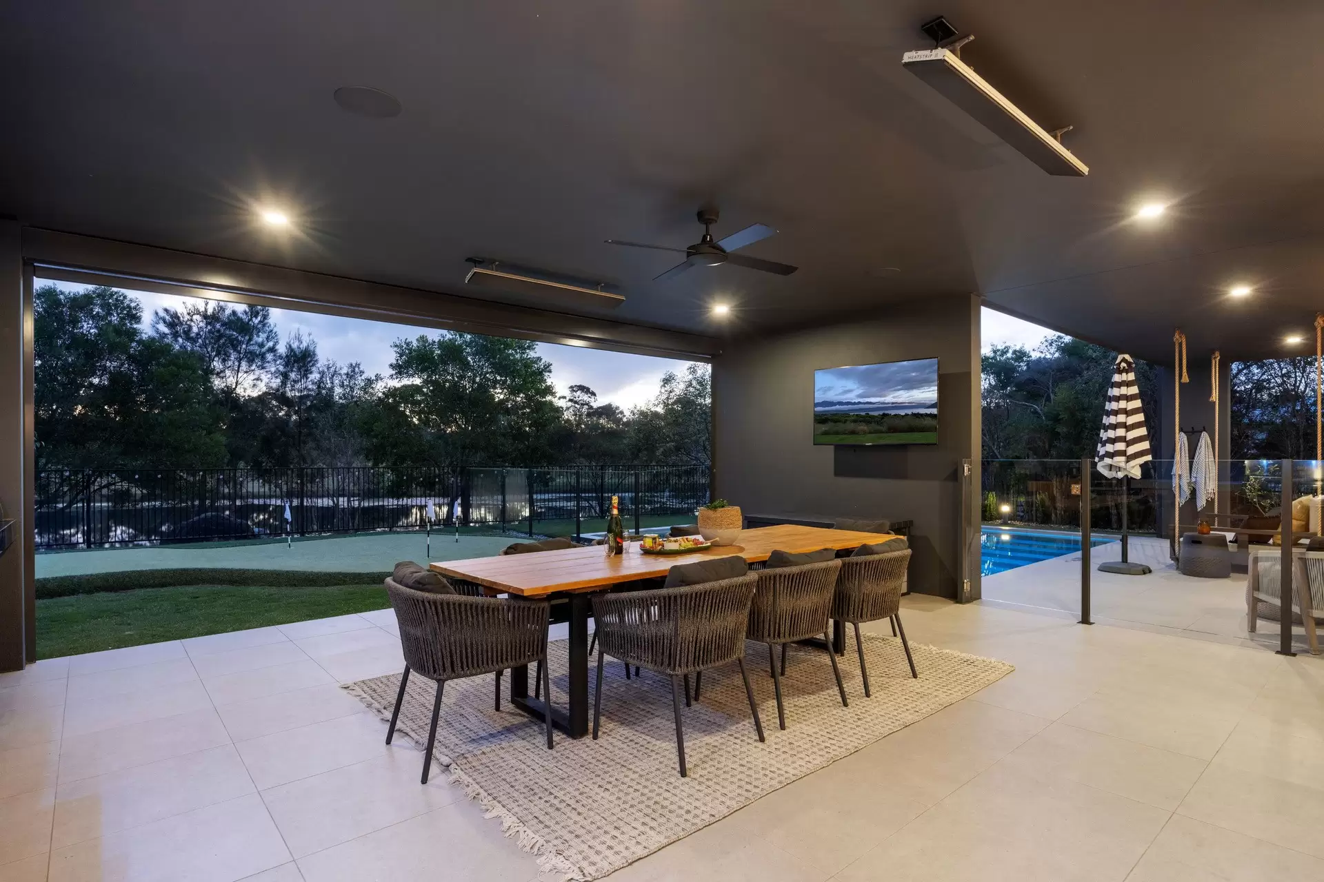 89 Augusta Circuit, Peregian Springs Sold by Queensland Sotheby's International Realty - image 1