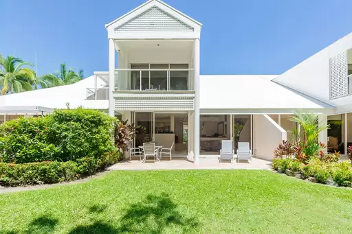 Villa 454 Avenue Of Palms, Port Douglas Sold by Queensland Sotheby's International Realty