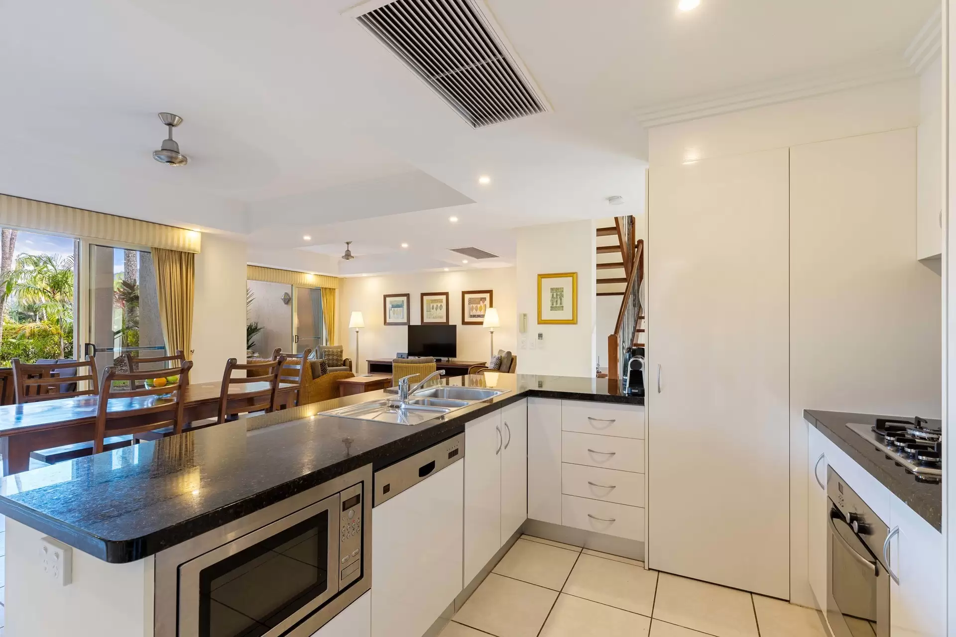 33/24-70 Nautilus Street, Port Douglas Sold by  - image 1