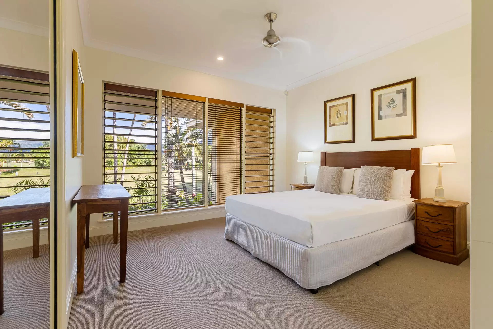 33/24-70 Nautilus Street, Port Douglas Sold by  - image 1
