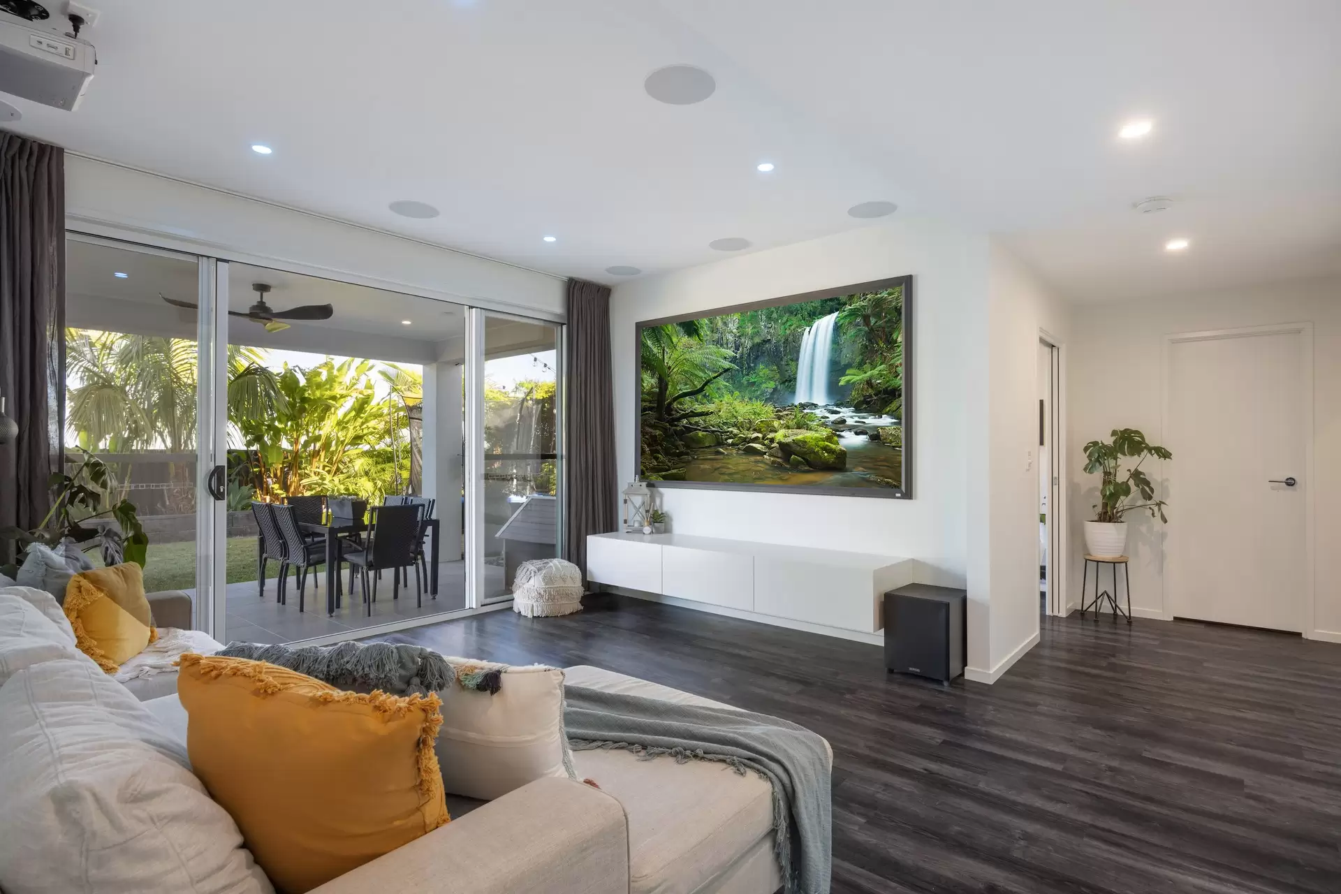 4 Zinnia Close, Peregian Springs Sold by Queensland Sotheby's International Realty - image 1