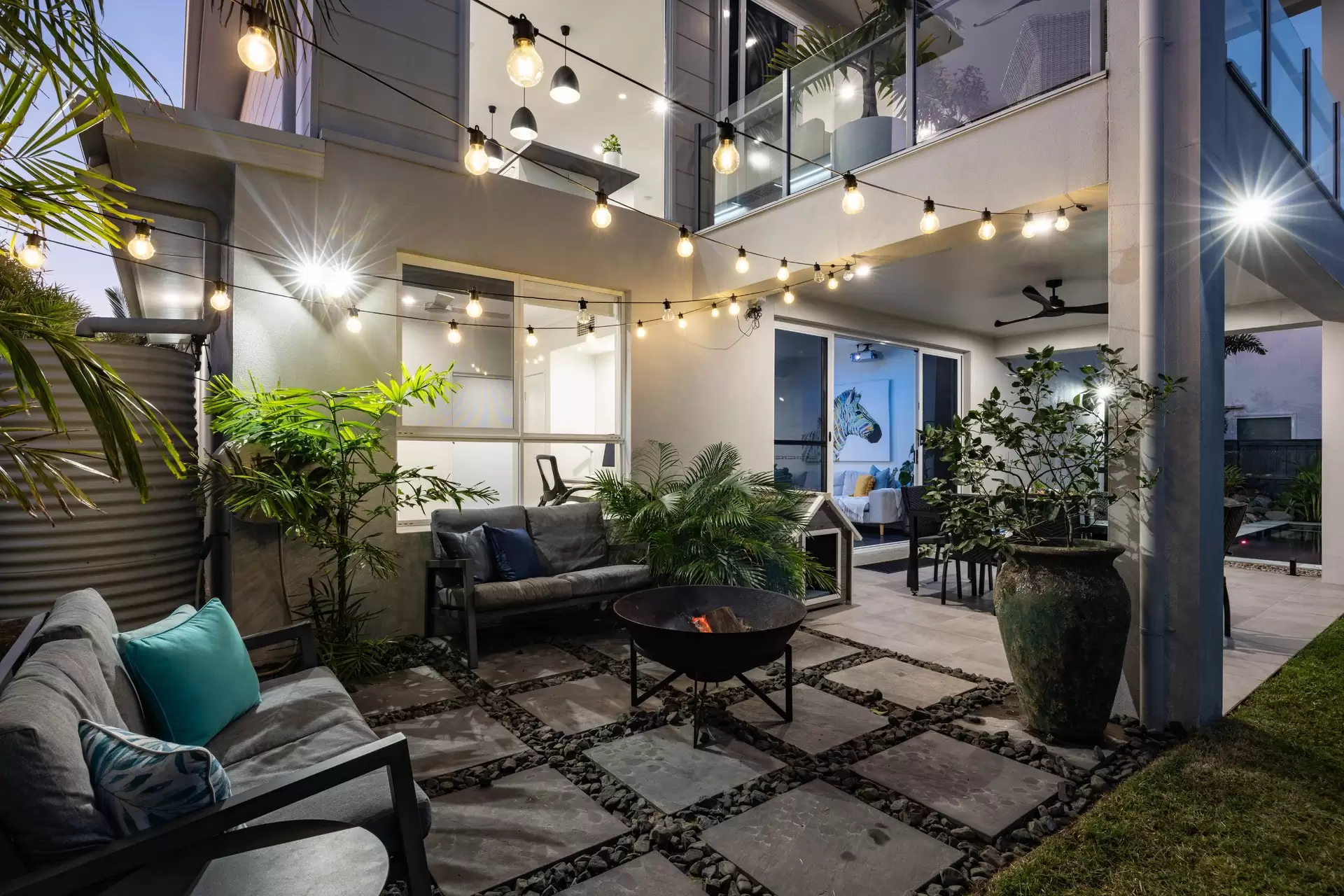 4 Zinnia Close, Peregian Springs Sold by Queensland Sotheby's International Realty - image 1