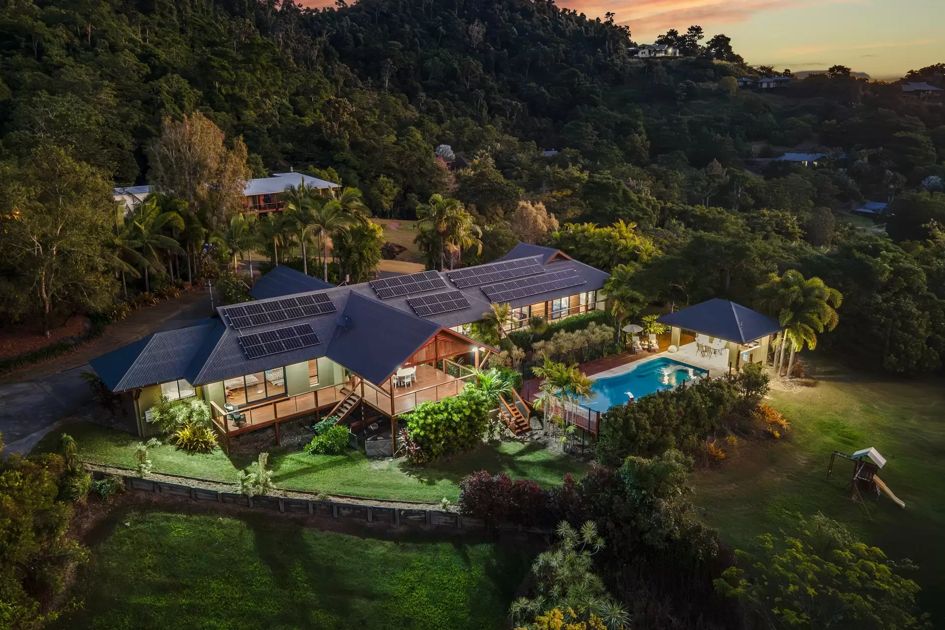 9 Bellview Close, Cannon Valley Sold by  - image 1
