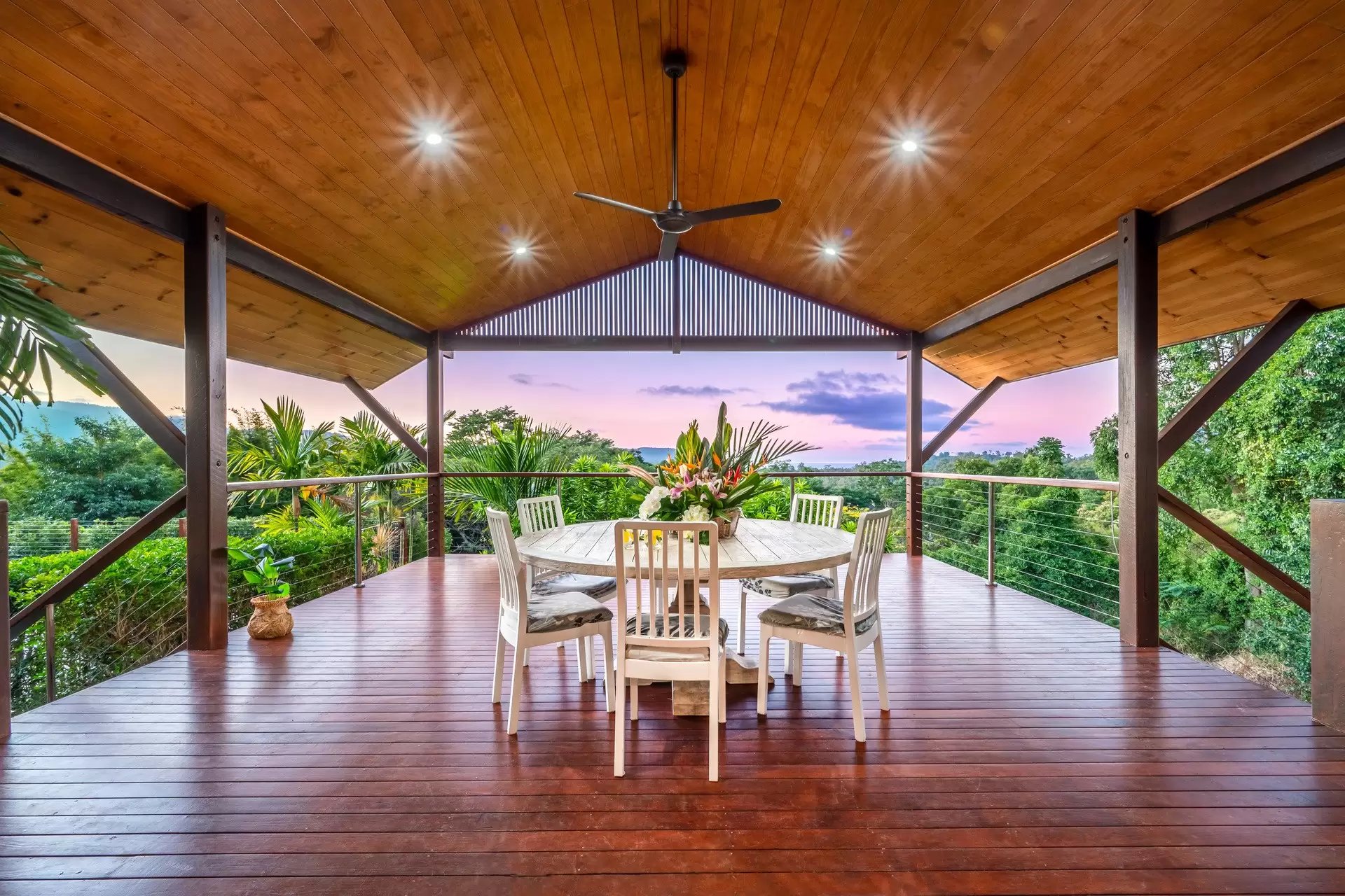 9 Bellview Close, Cannon Valley Sold by  - image 1