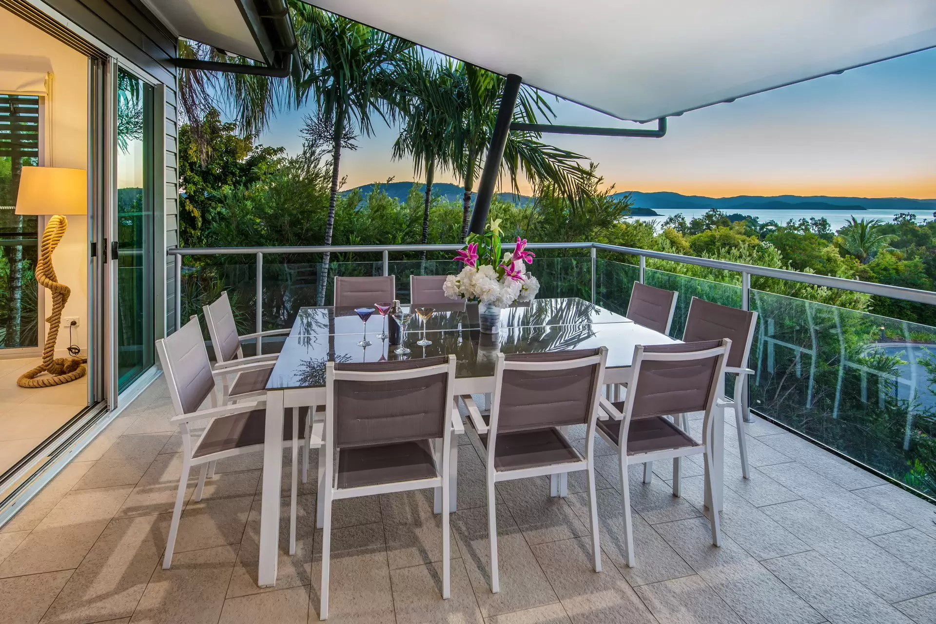 Peninsula 1, 18 Whitsunday Boulevard, Hamilton Island Sold by Queensland Sotheby's International Realty - image 1