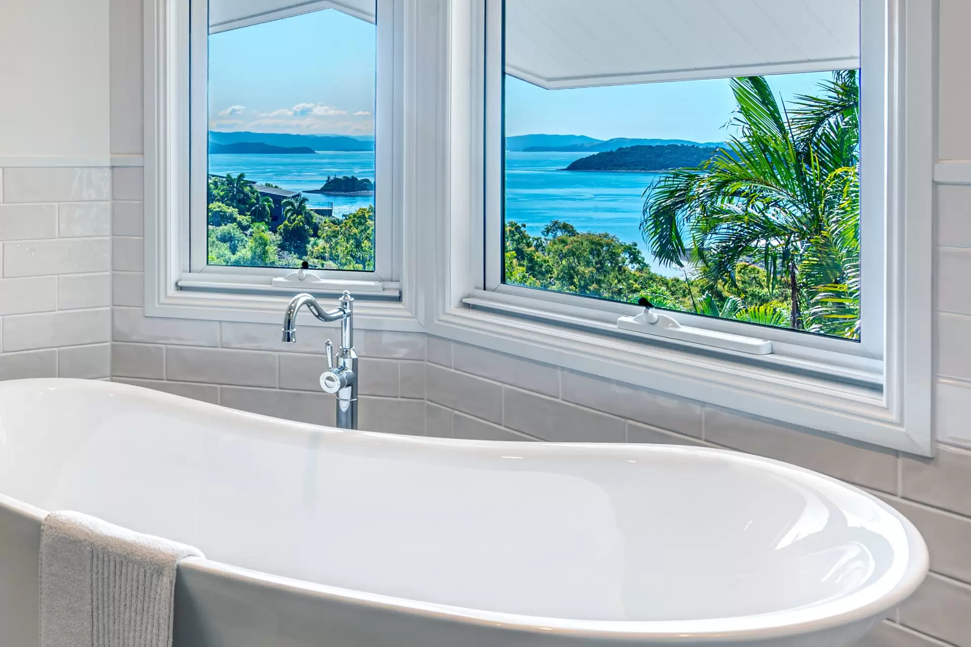 Blue Sands,  1 Whitsunday Boulevard, Hamilton Island Sold by Queensland Sotheby's International Realty - image 1