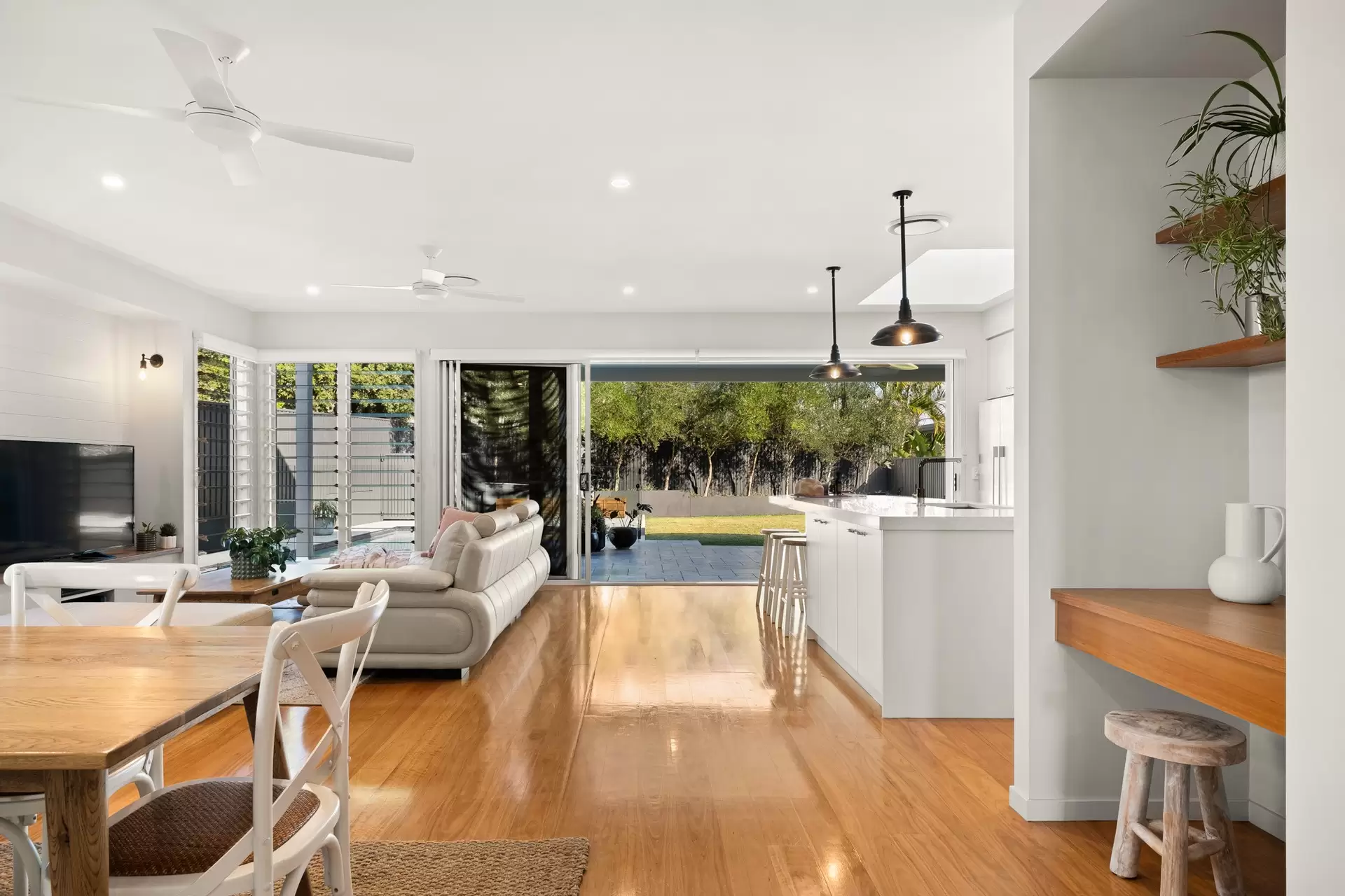 26 Cressey Street, Wavell Heights Sold by  - image 1
