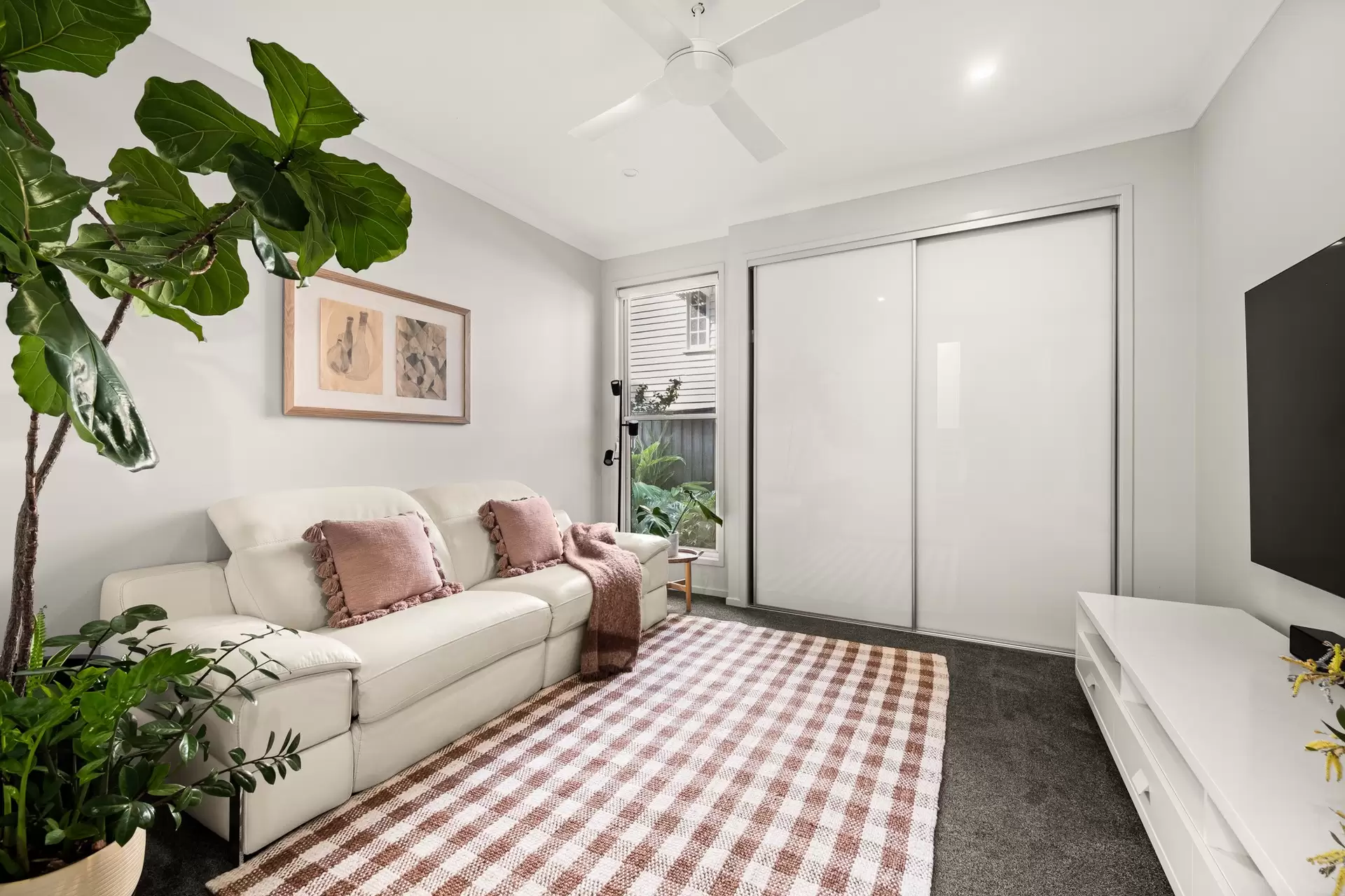 26 Cressey Street, Wavell Heights Sold by Queensland Sotheby's International Realty - image 1