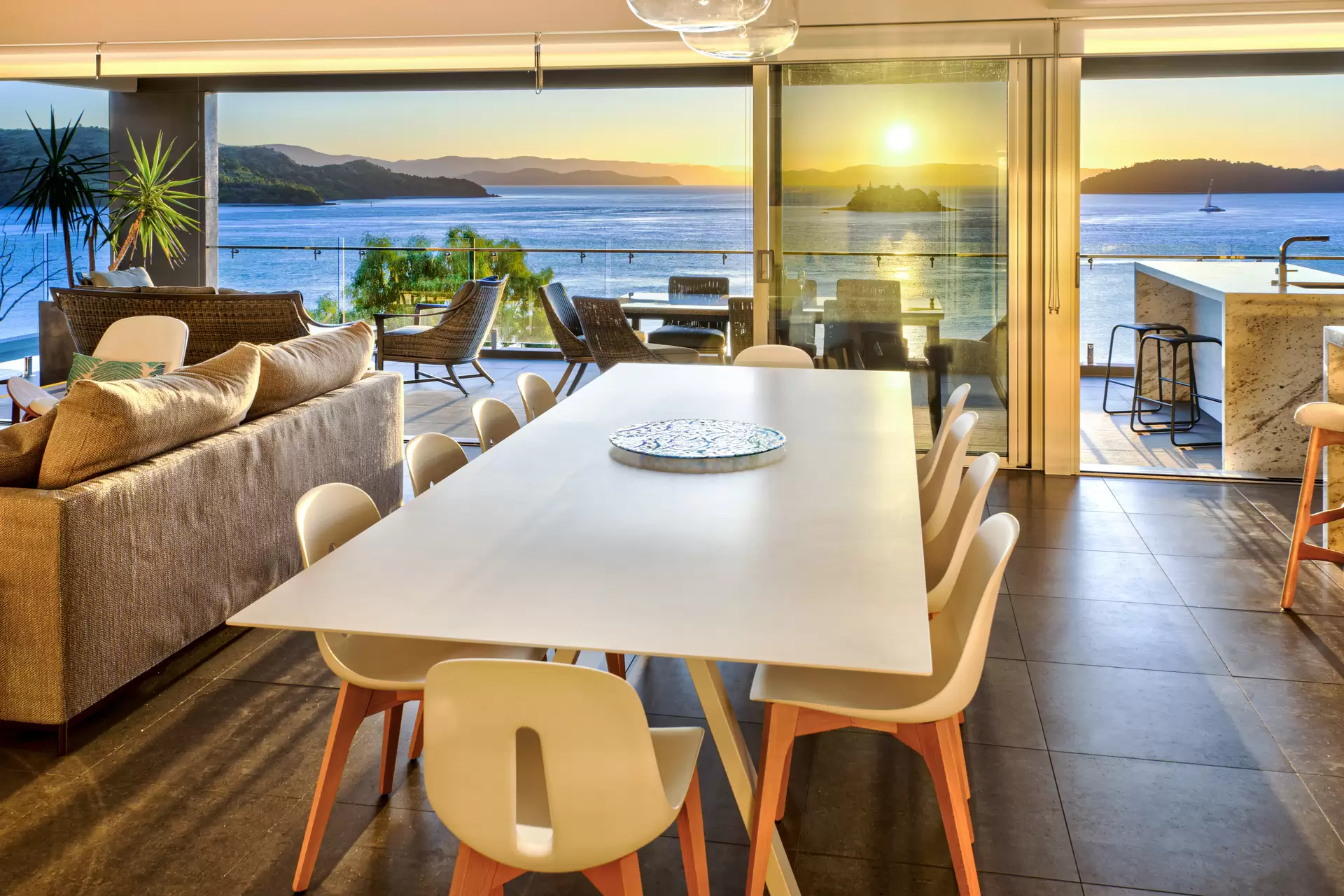 6 Plum Pudding Close, Hamilton Island For Sale by  - image 1