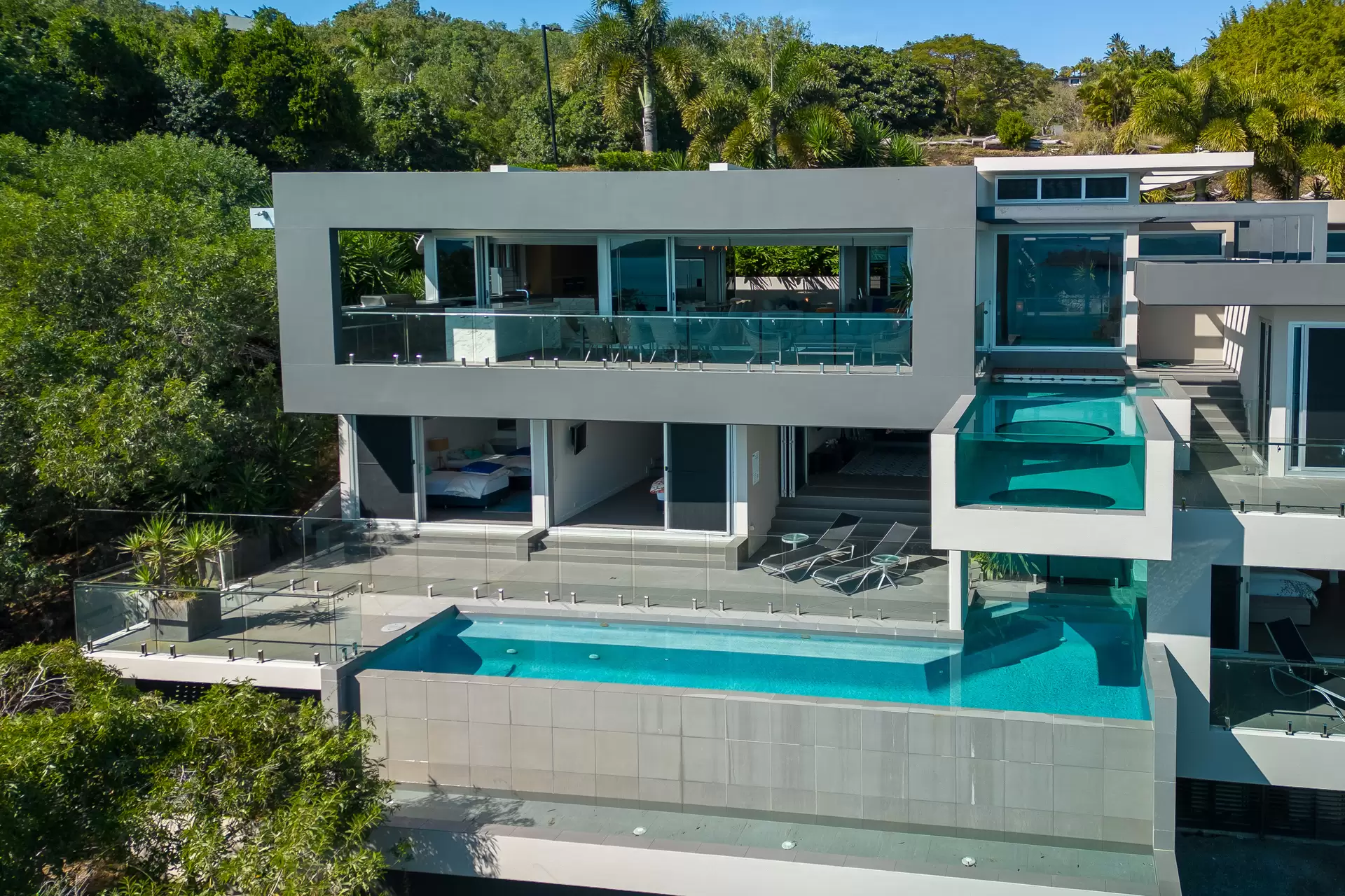 Tramonto, 6 Plum Pudding Close, Hamilton Island For Sale by Queensland Sotheby's International Realty - image 1