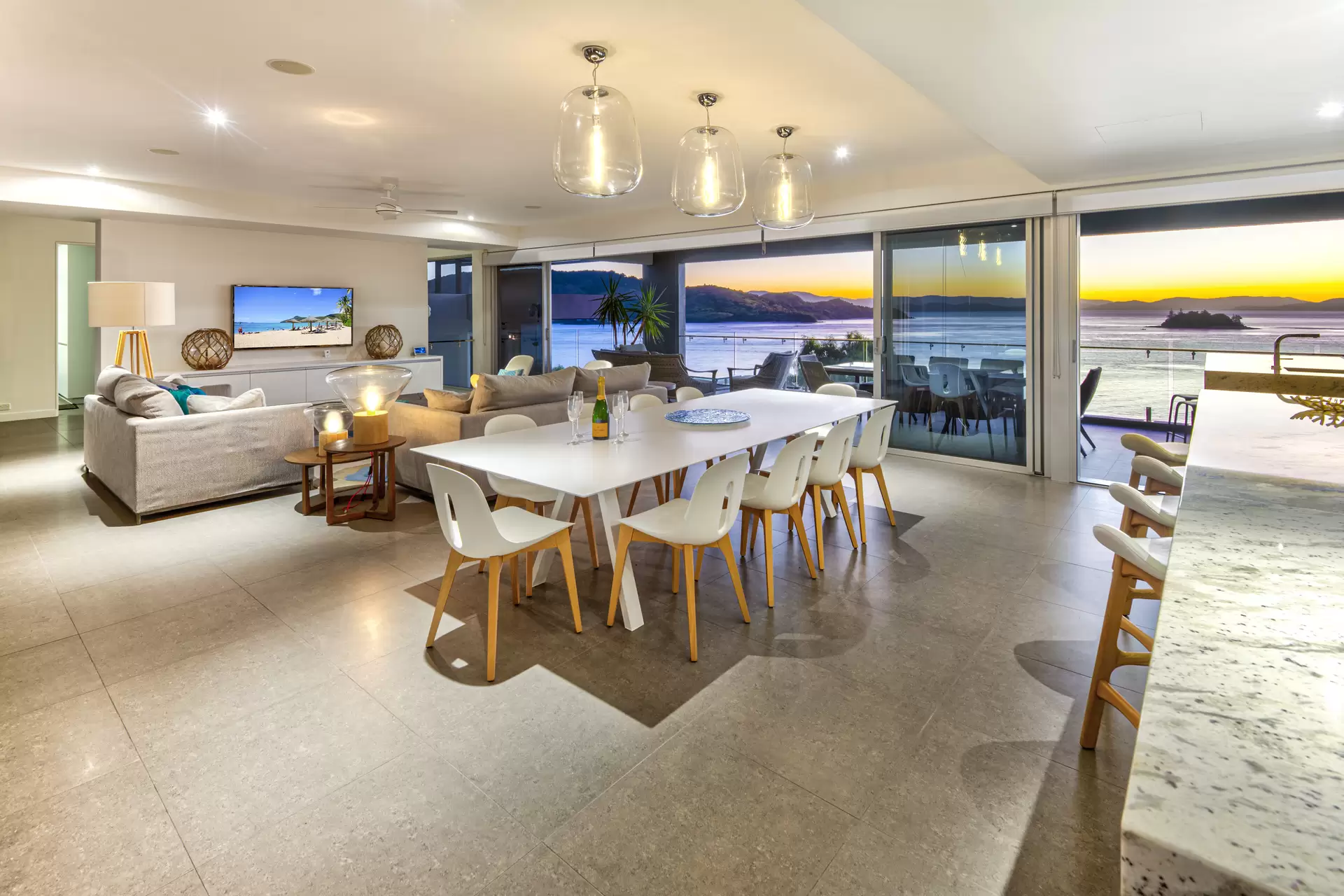 6 Plum Pudding Close, Hamilton Island For Sale by  - image 1