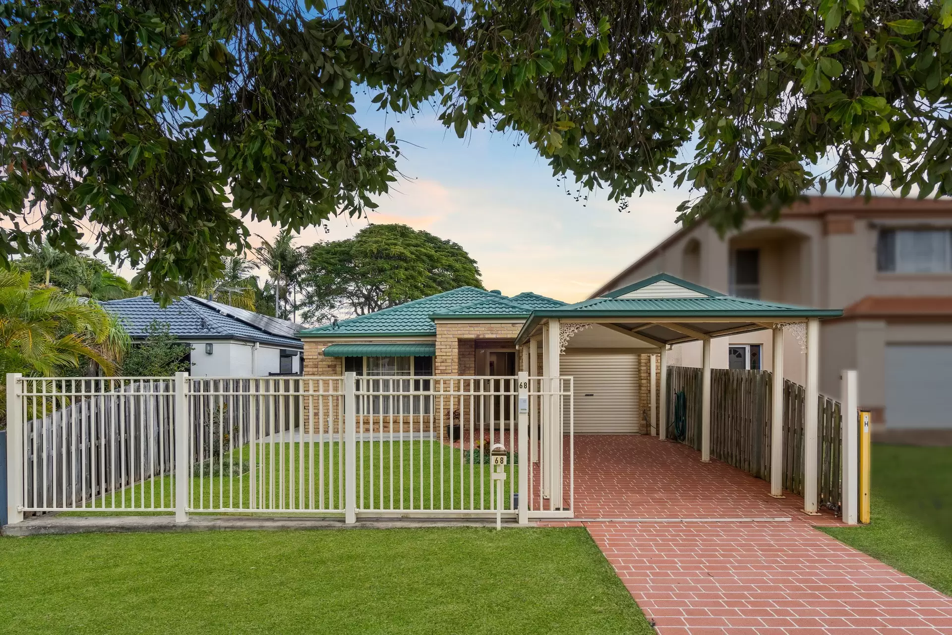 68 Passage Street, Cleveland Sold by Queensland Sotheby's International Realty - image 1