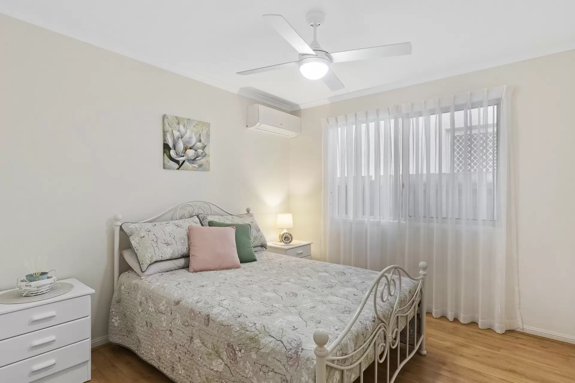 68 Passage Street, Cleveland Sold by Queensland Sotheby's International Realty - image 1
