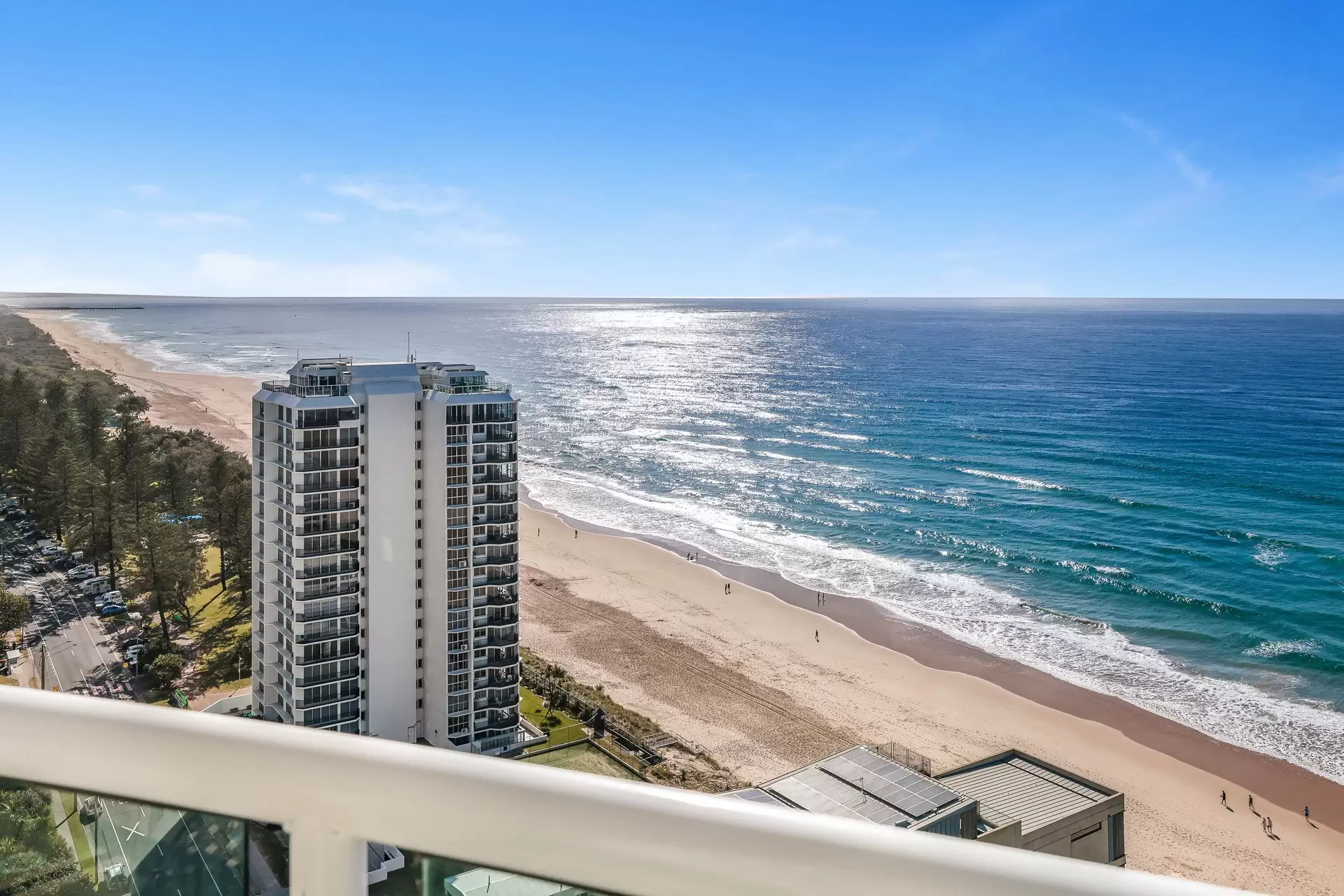 57/5 Woodroffe Avenue, Main Beach Sold by Queensland Sotheby's International Realty - image 1