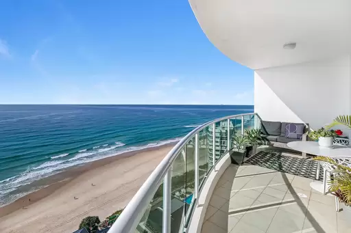 57/5 Woodroffe Avenue, Main Beach Sold by 