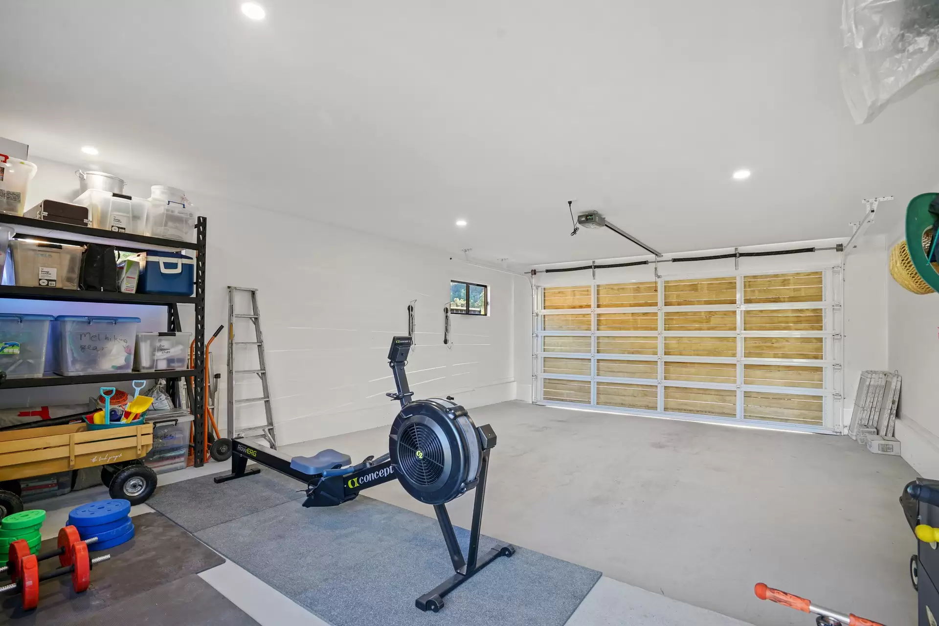 33 Ikkina Road, Burleigh Heads Sold by Queensland Sotheby's International Realty - image 1