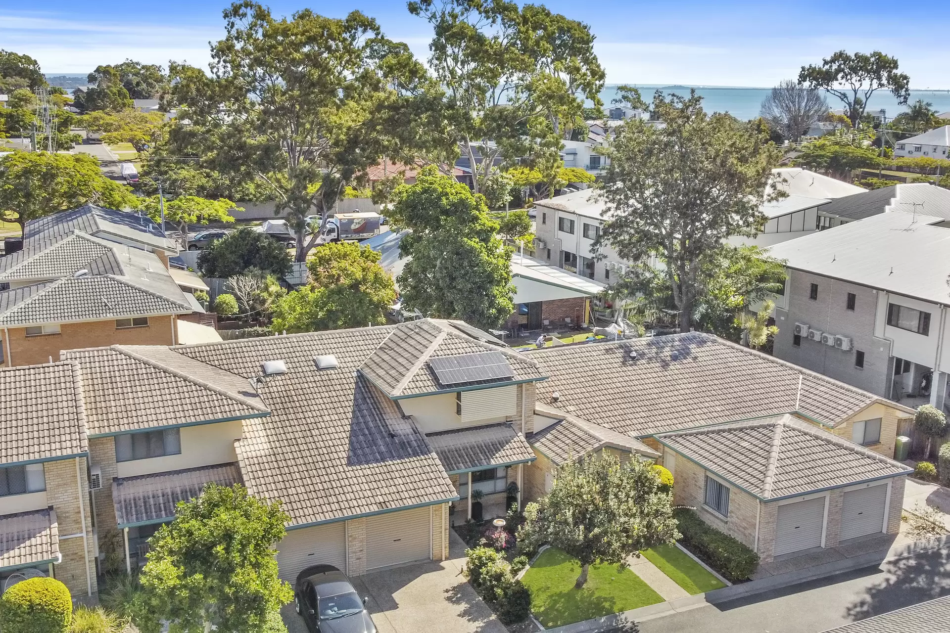 8/299 Main  Road, Wellington Point Sold by Queensland Sotheby's International Realty - image 1