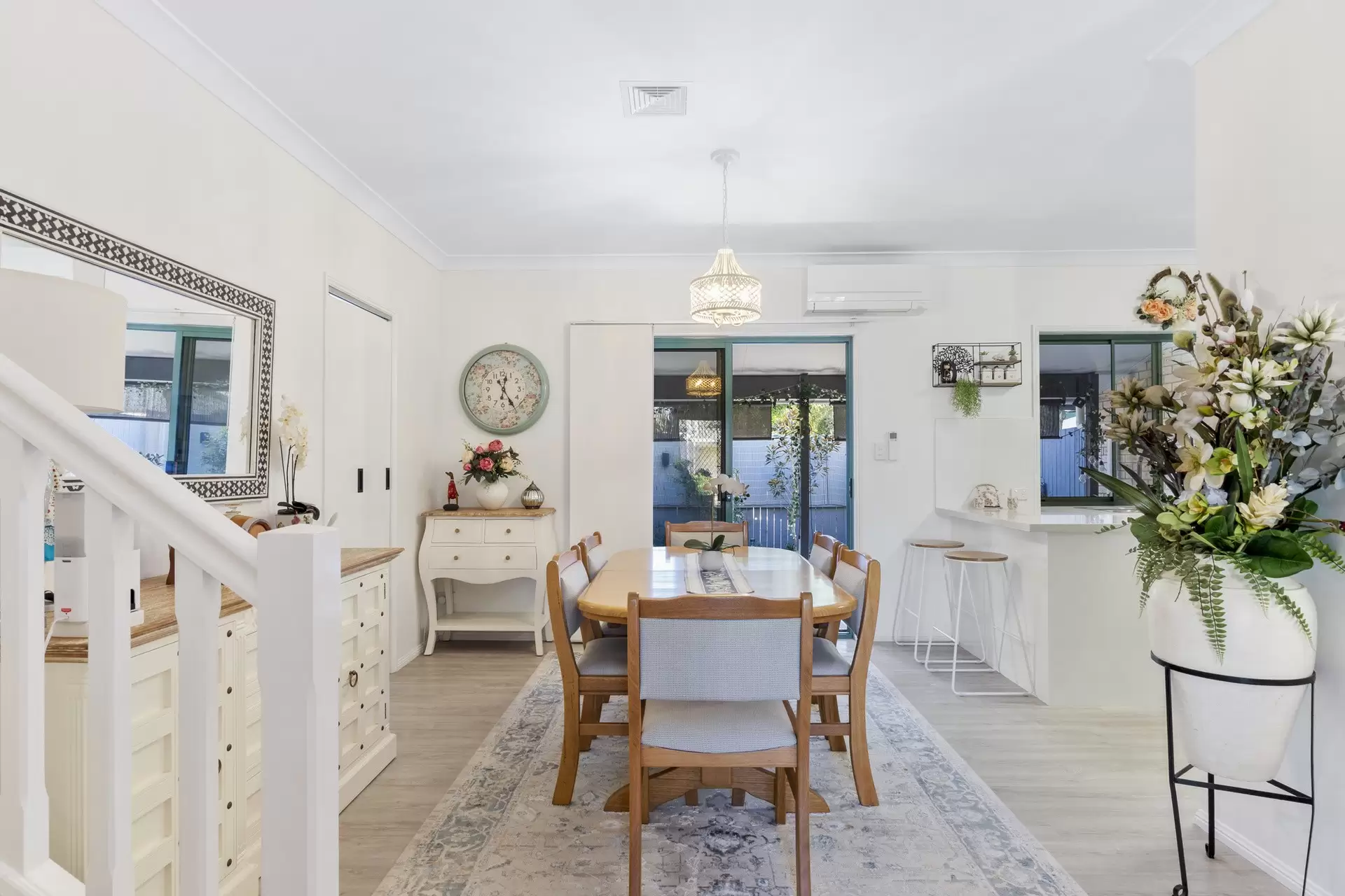 8/299 Main Road, Wellington Point Sold by  - image 1