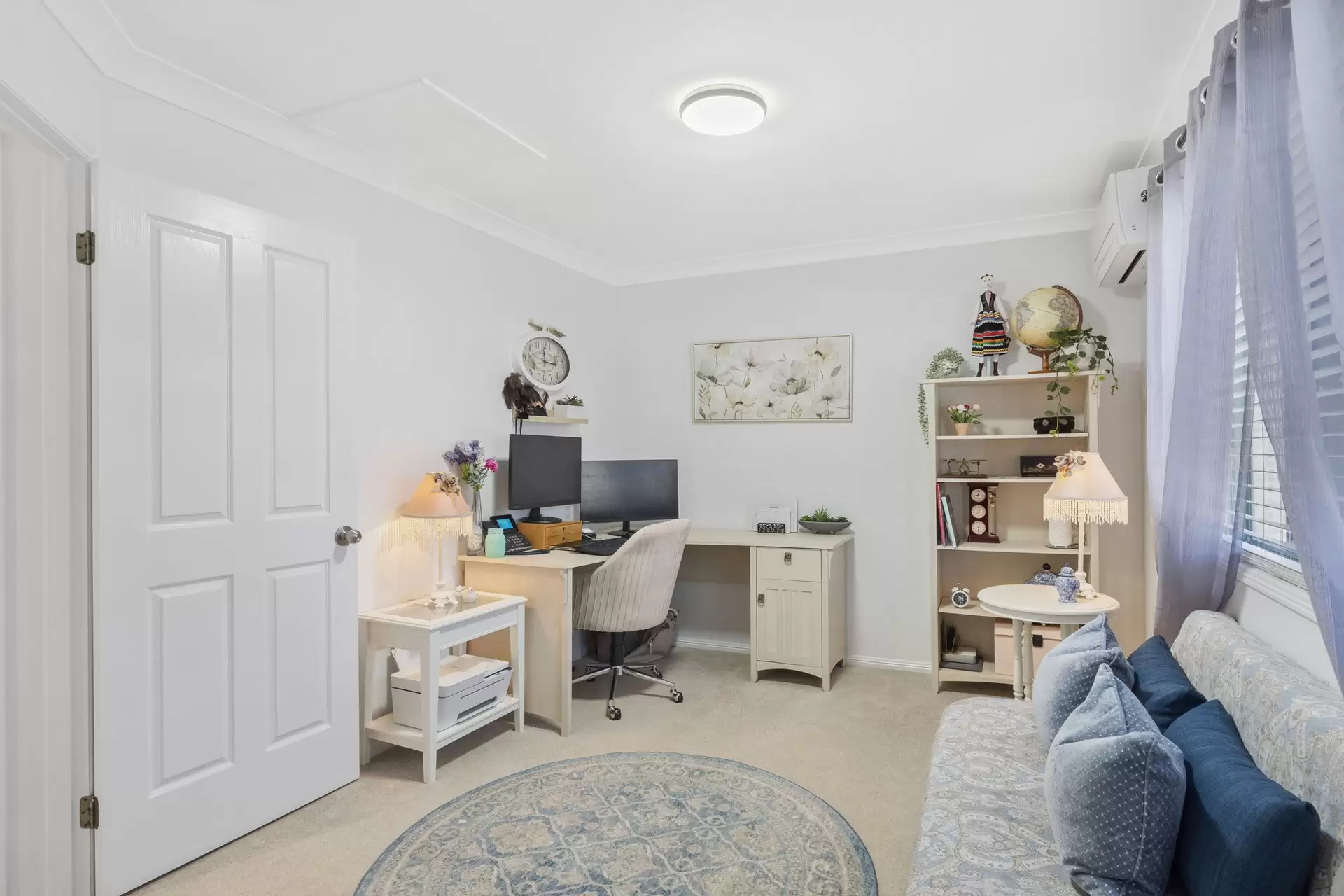 8/299 Main  Road, Wellington Point Sold by Queensland Sotheby's International Realty - image 1