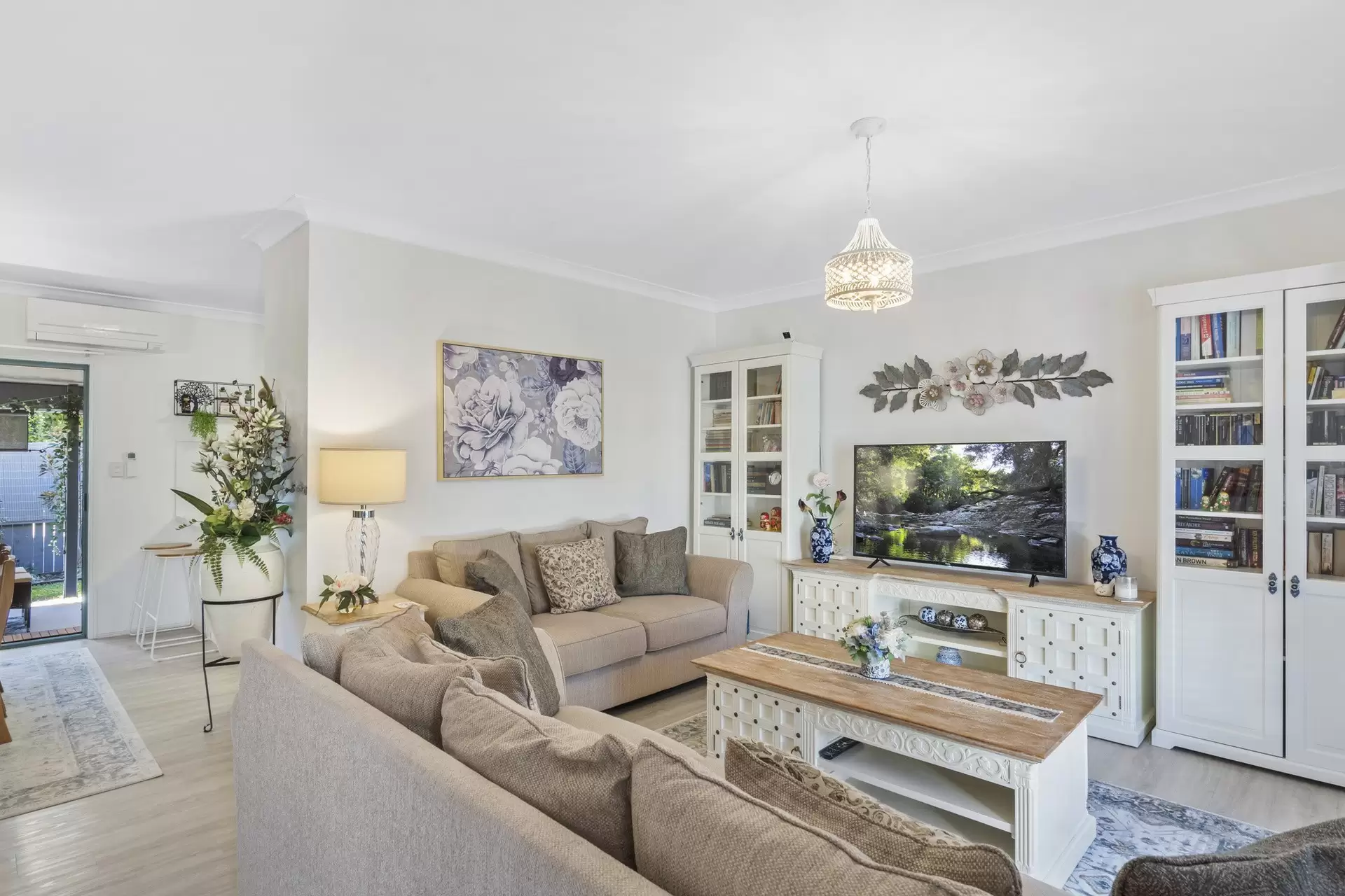 8/299 Main Road, Wellington Point Sold by  - image 1