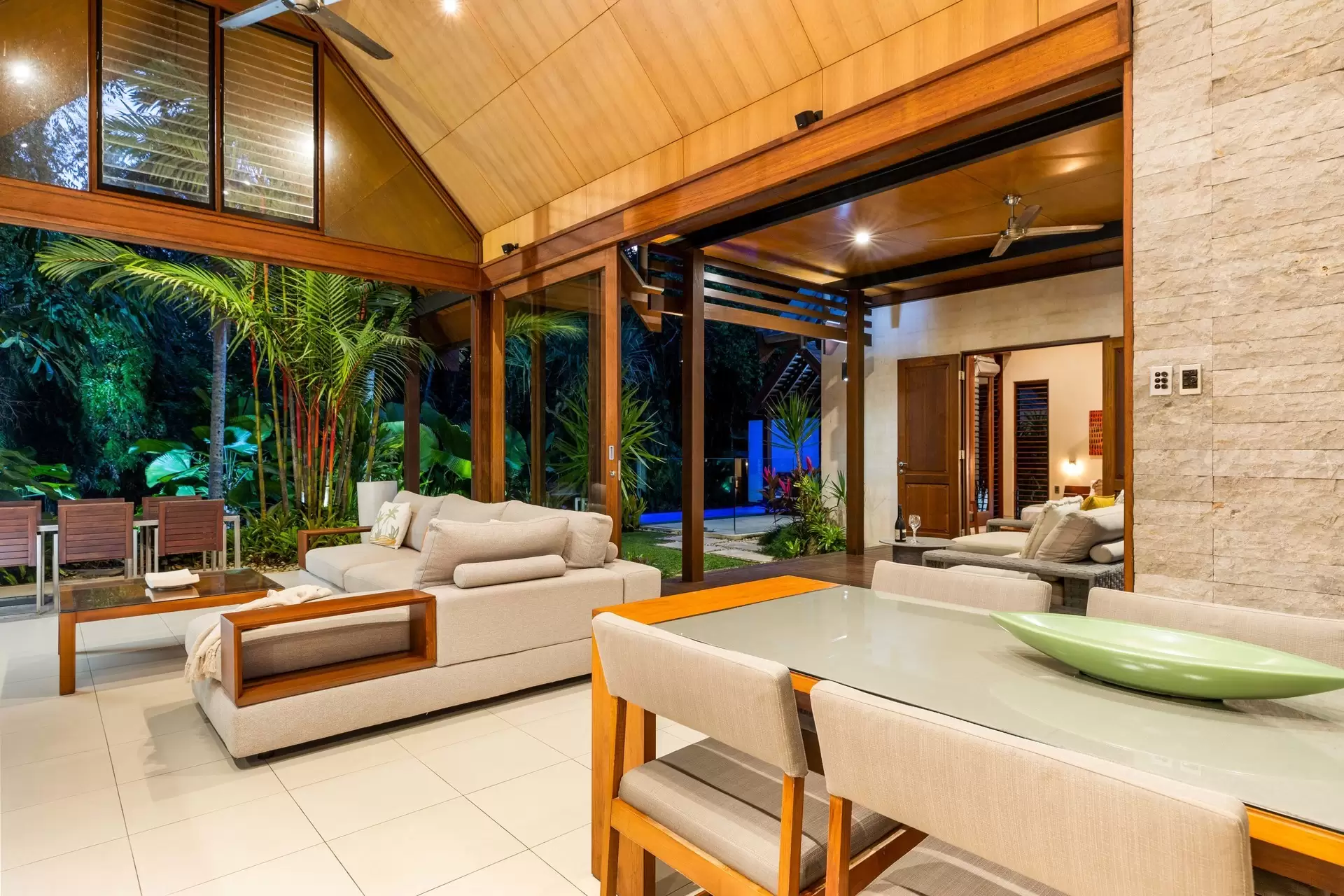 26 Bale Drive, Port Douglas Sold by Queensland Sotheby's International Realty - image 1