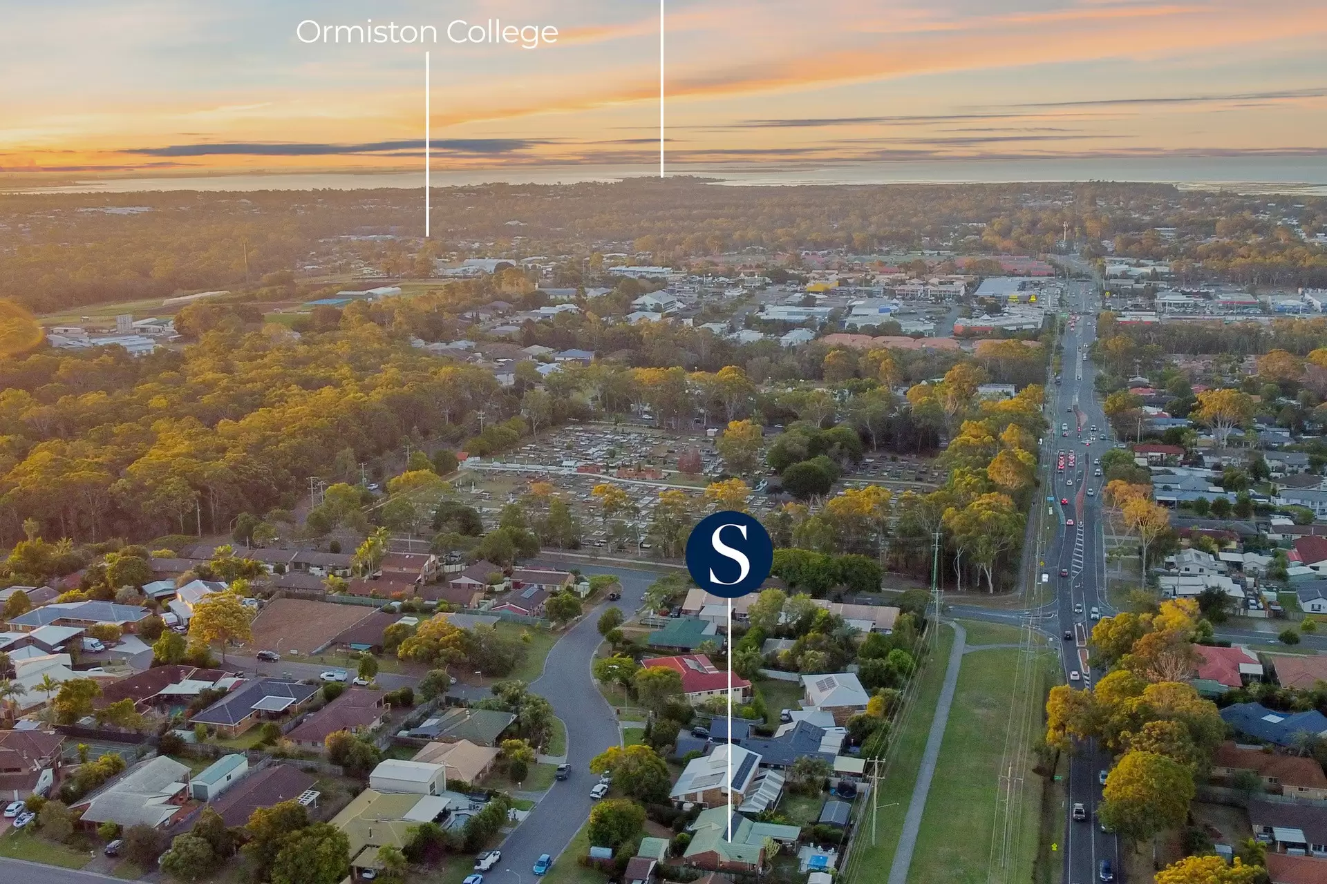 16 Sunshine Drive, Cleveland Sold by Queensland Sotheby's International Realty - image 1
