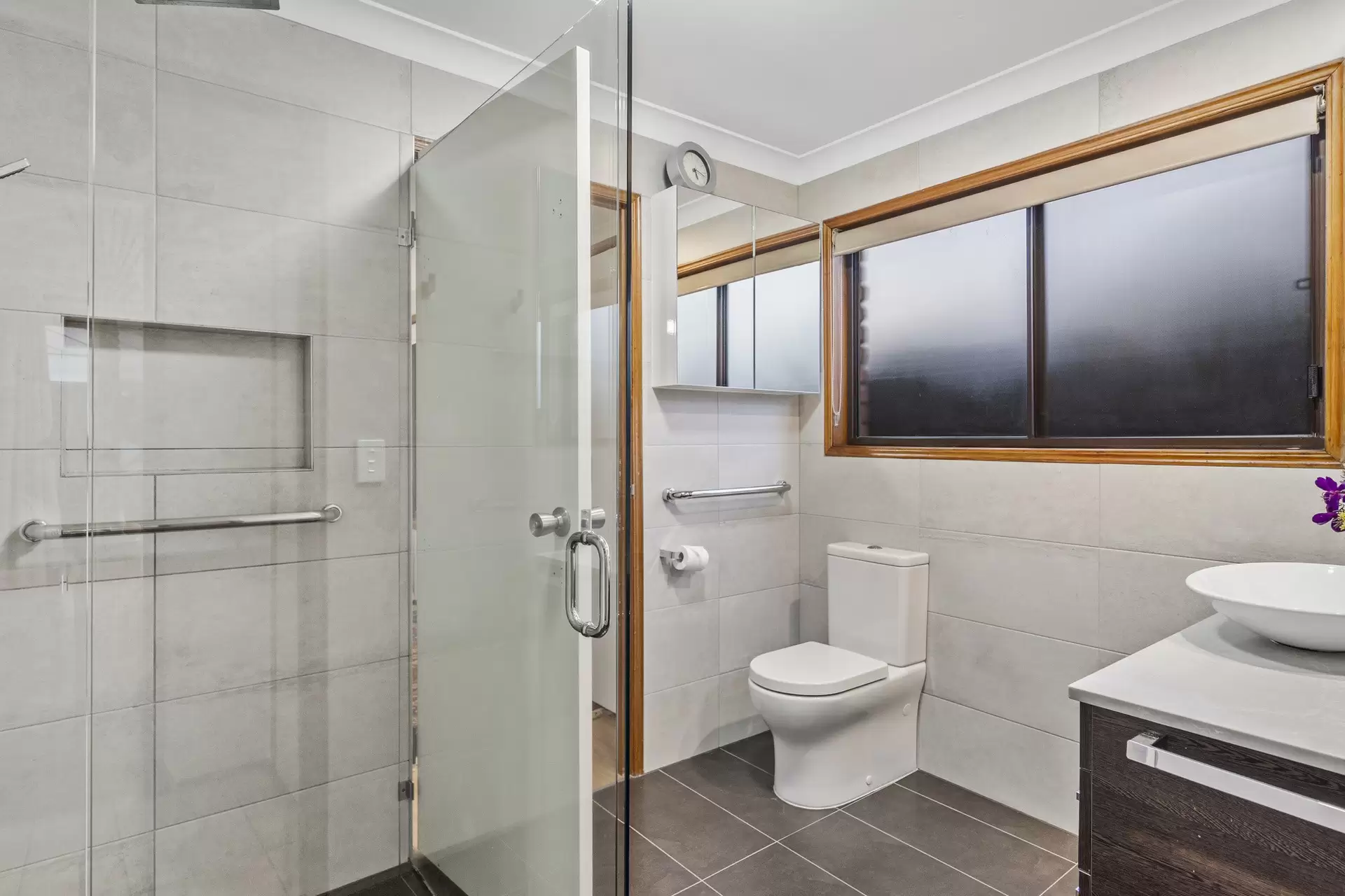 16 Sunshine Drive, Cleveland Sold by Queensland Sotheby's International Realty - image 1