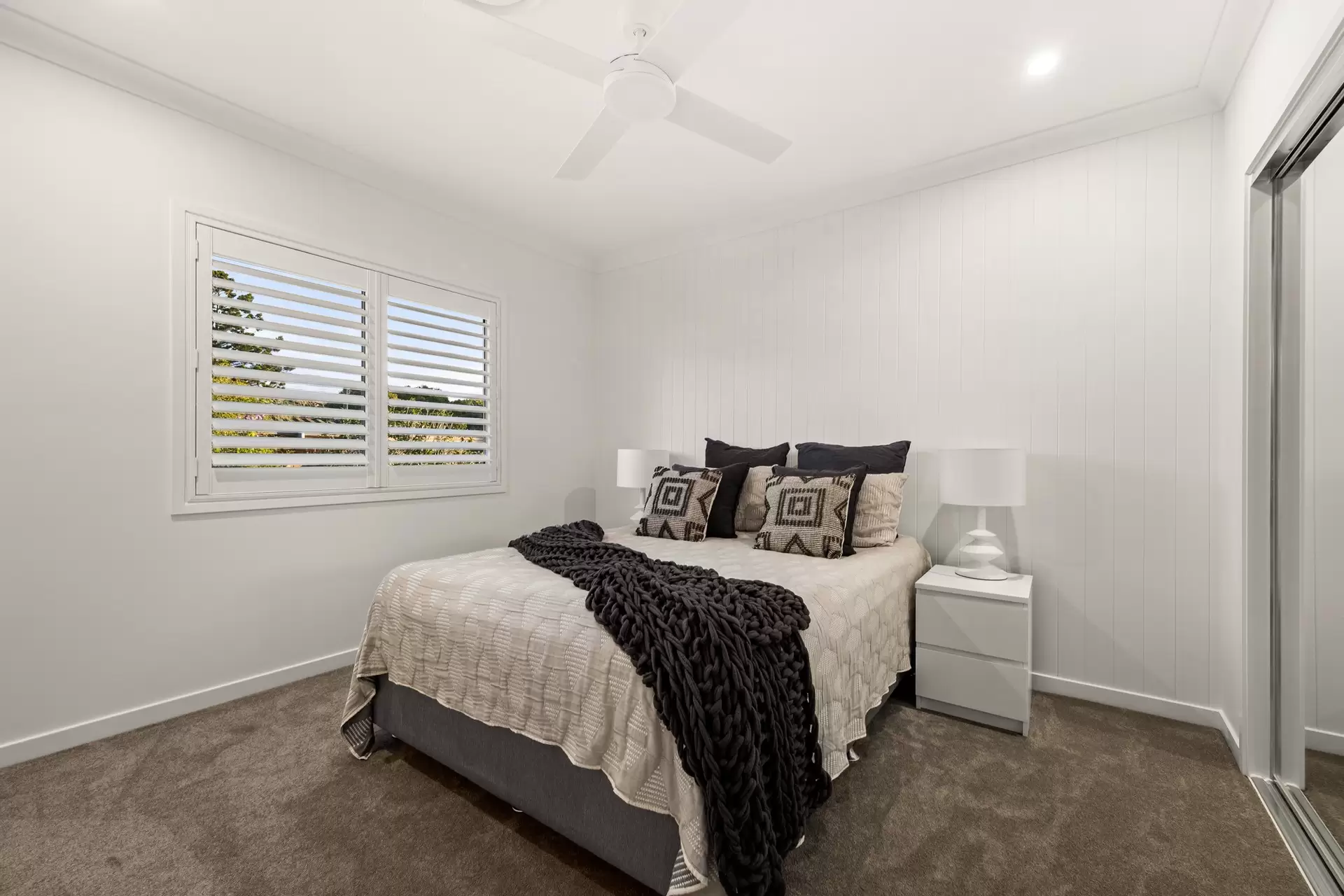 20 Frankit Street, Wavell Heights Sold by Queensland Sotheby's International Realty - image 1