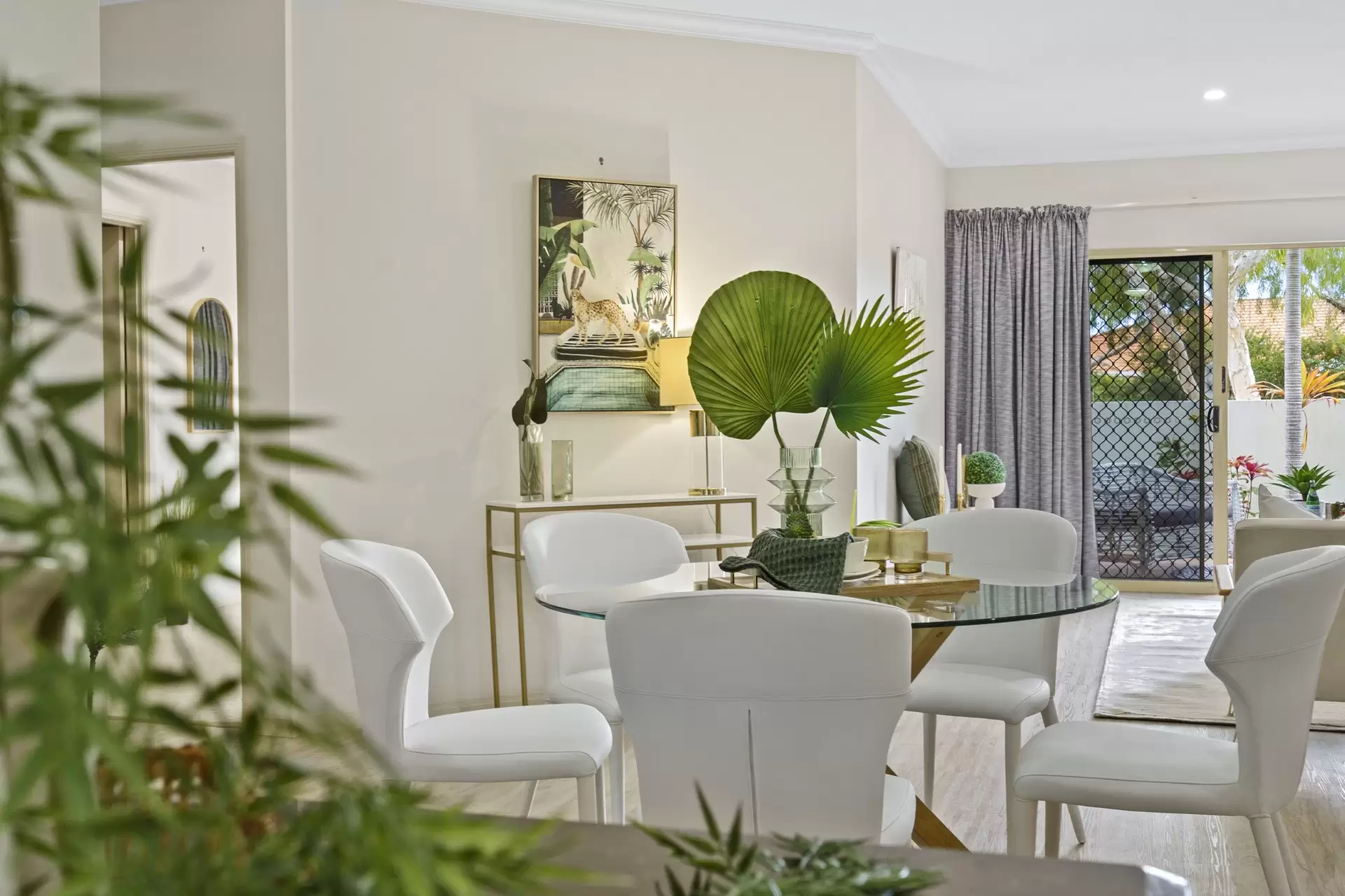 43/13-14 Esperance Court, Raby Bay Sold by  - image 1